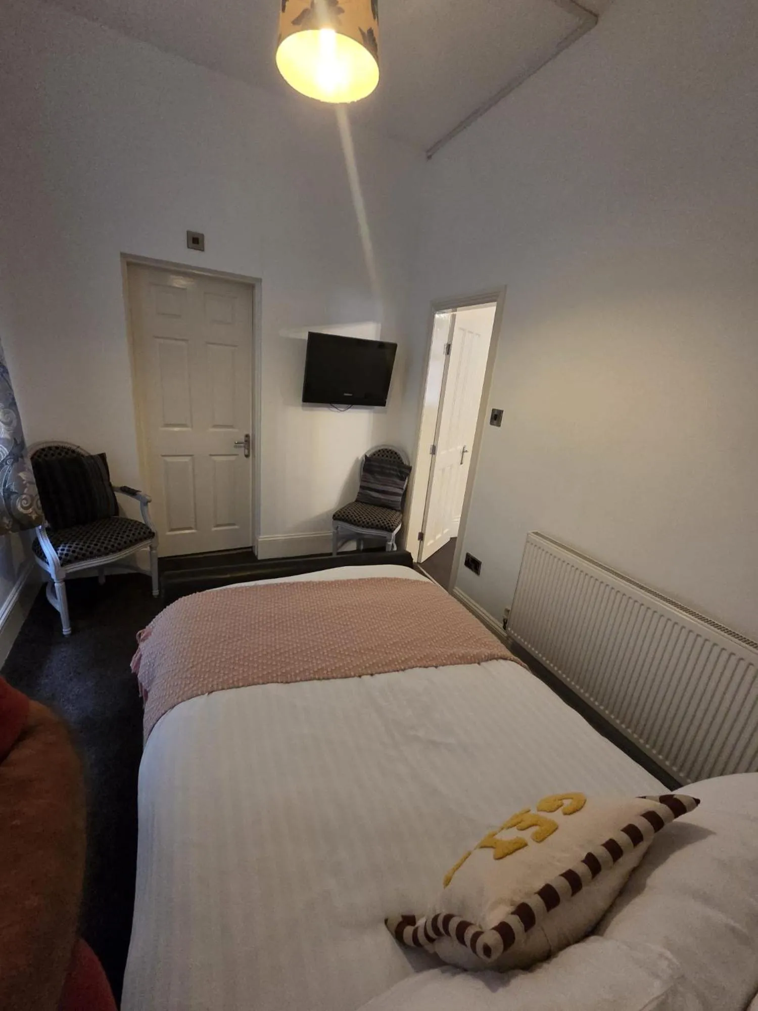 Bed in The White Hart Hull