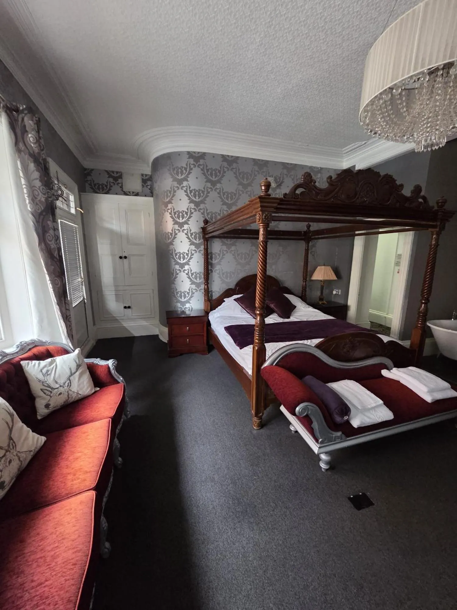 Bed in The White Hart Hull