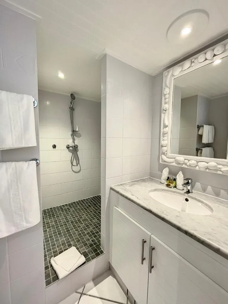 Shower in Le Domaine Anse Marcel Beach Resort