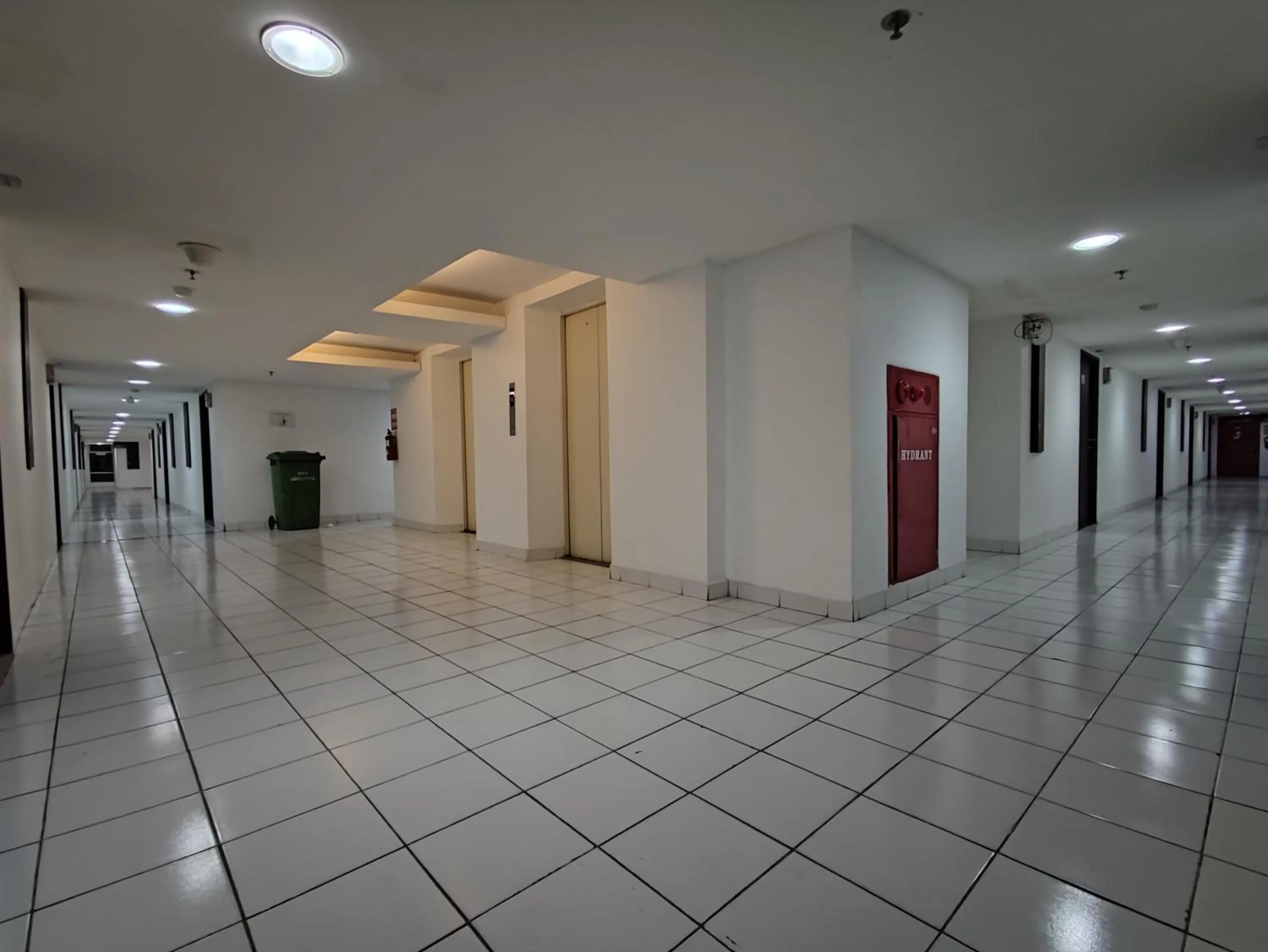 Floor plan in The Jarrdin Apartment Hotels by Ironman