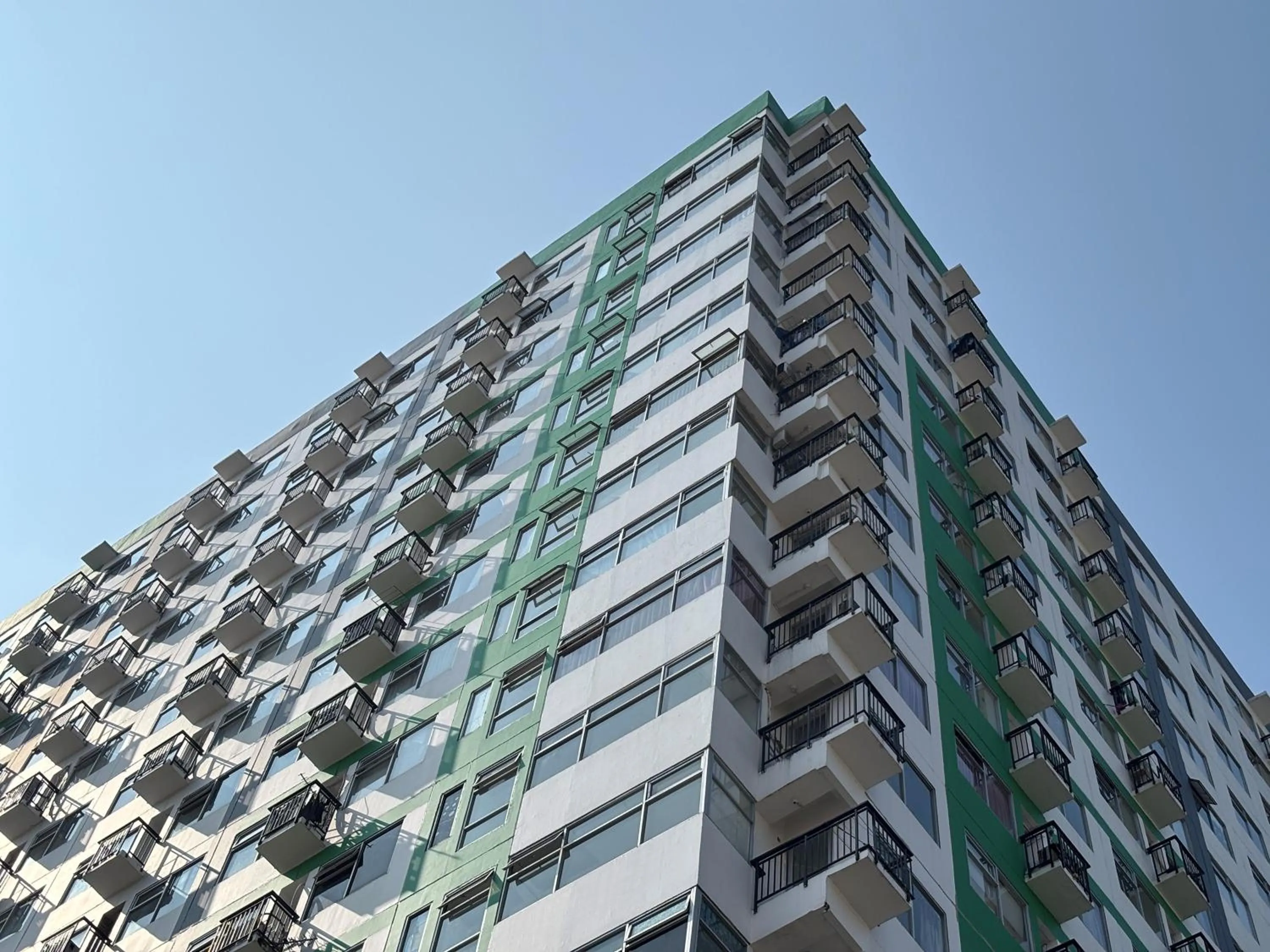 Property building in The Jarrdin Apartment Hotels by Ironman