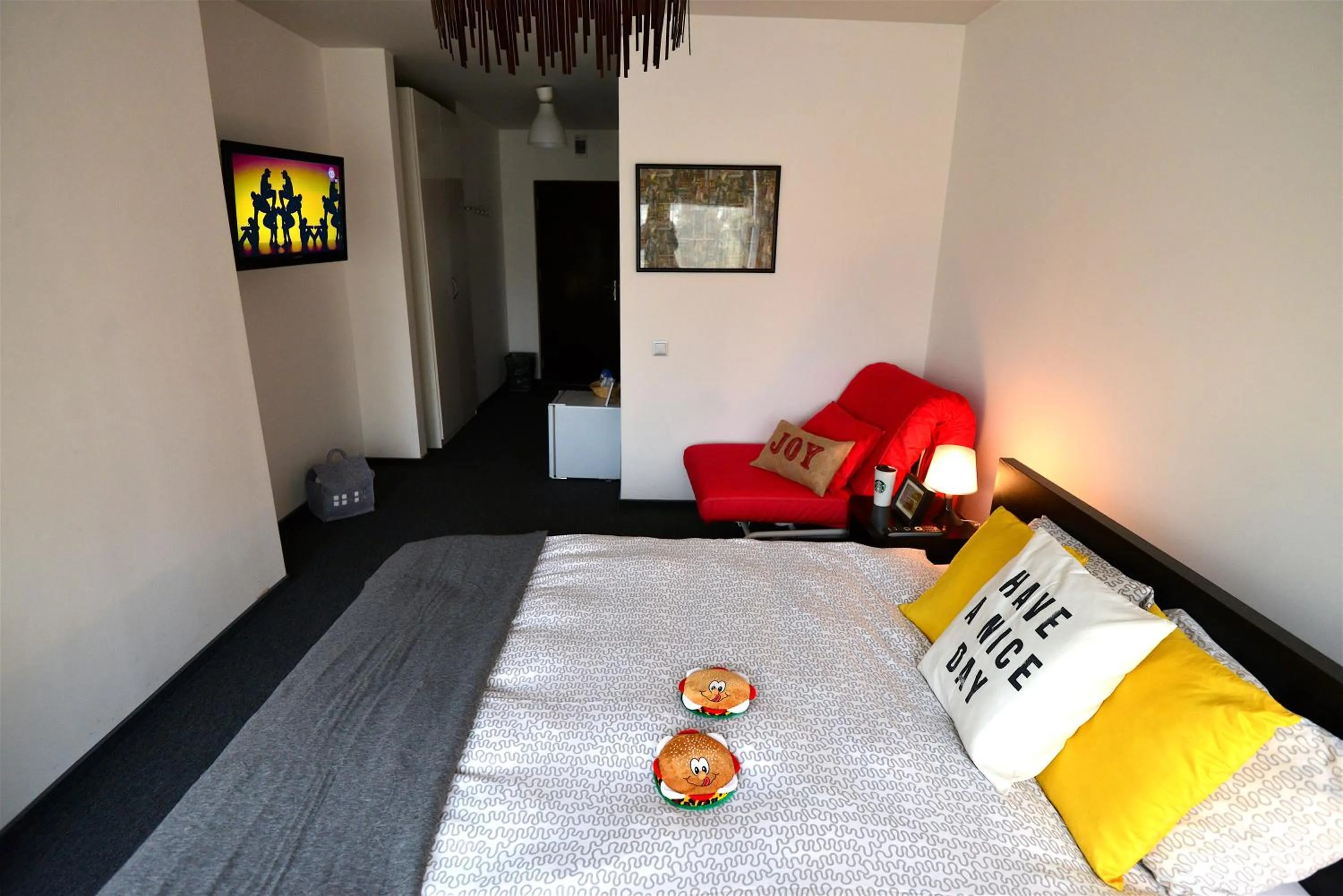 Photo of the whole room, Bed in Hotel Biscuit