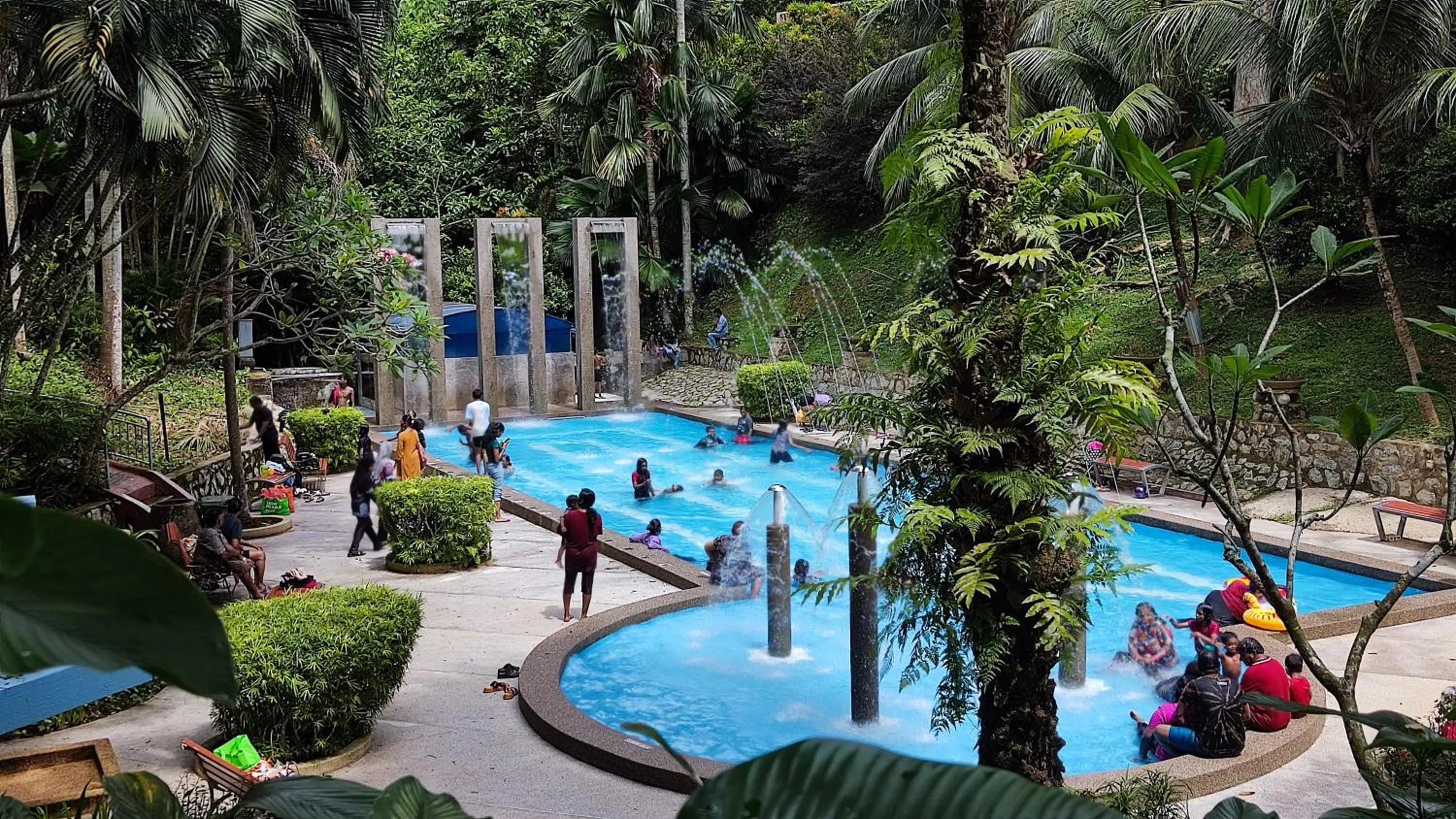 Nearby landmark in Scotland 18 Lodge