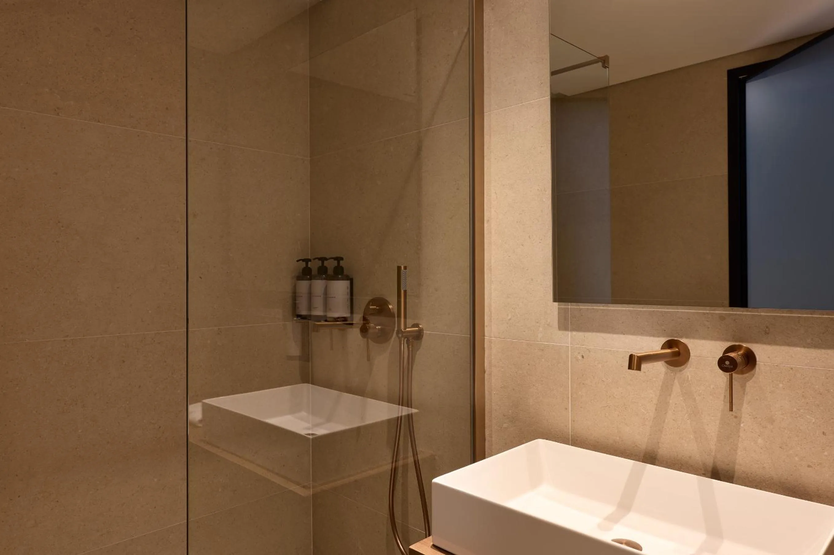 Bathroom in Blanco Athens Aparthotel