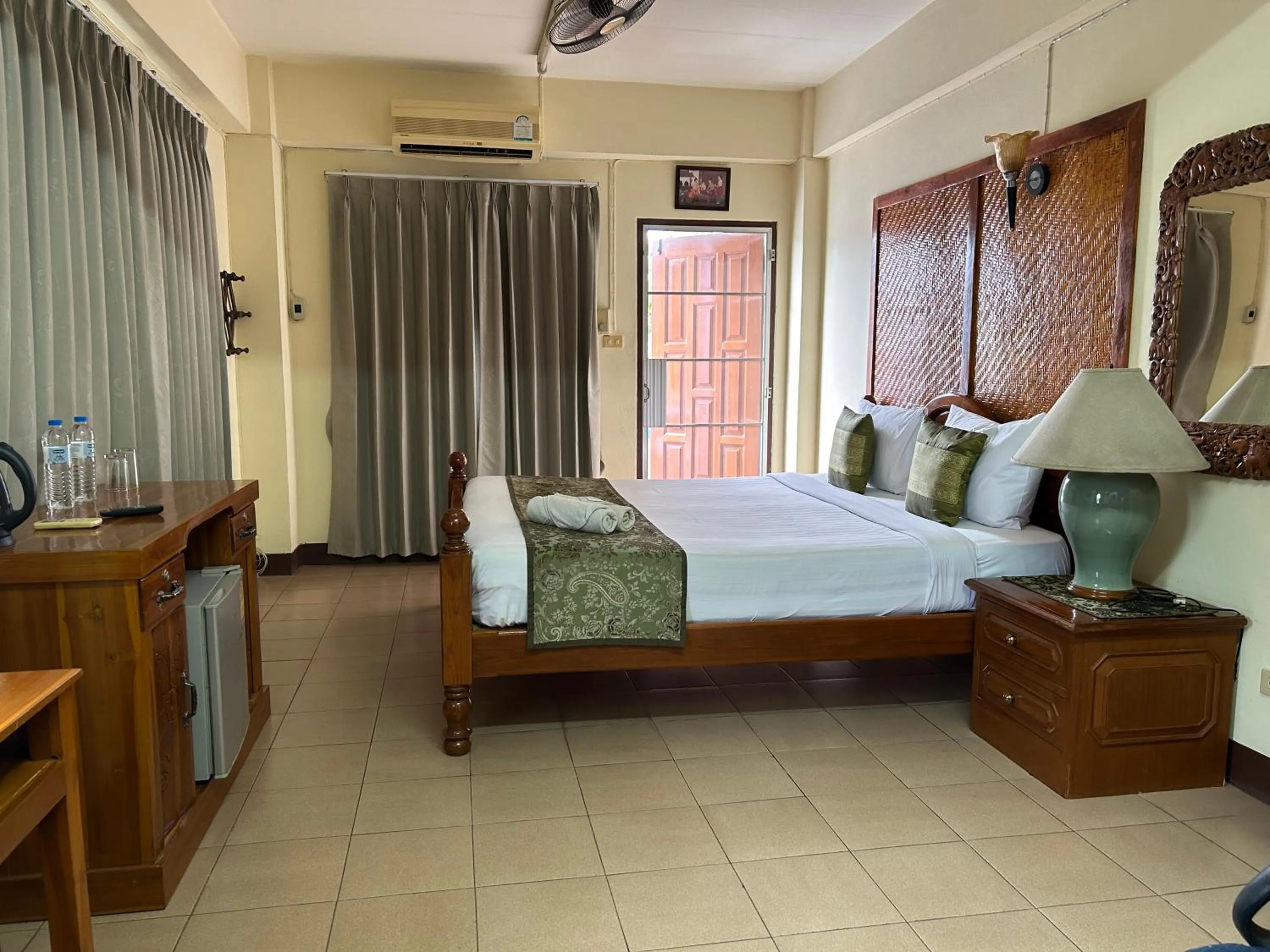 Bed in Saithong House