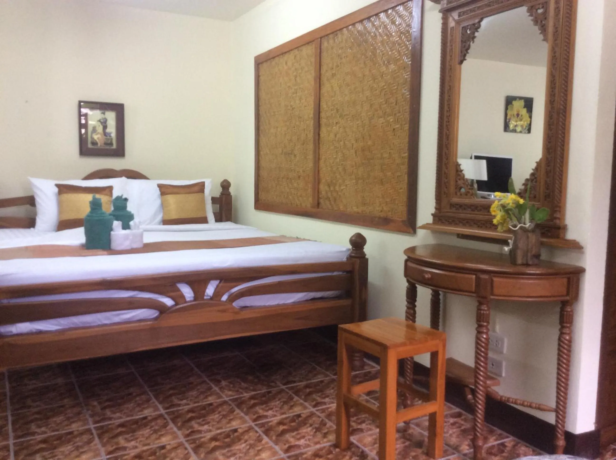 Bathroom, Bed in Saithong House