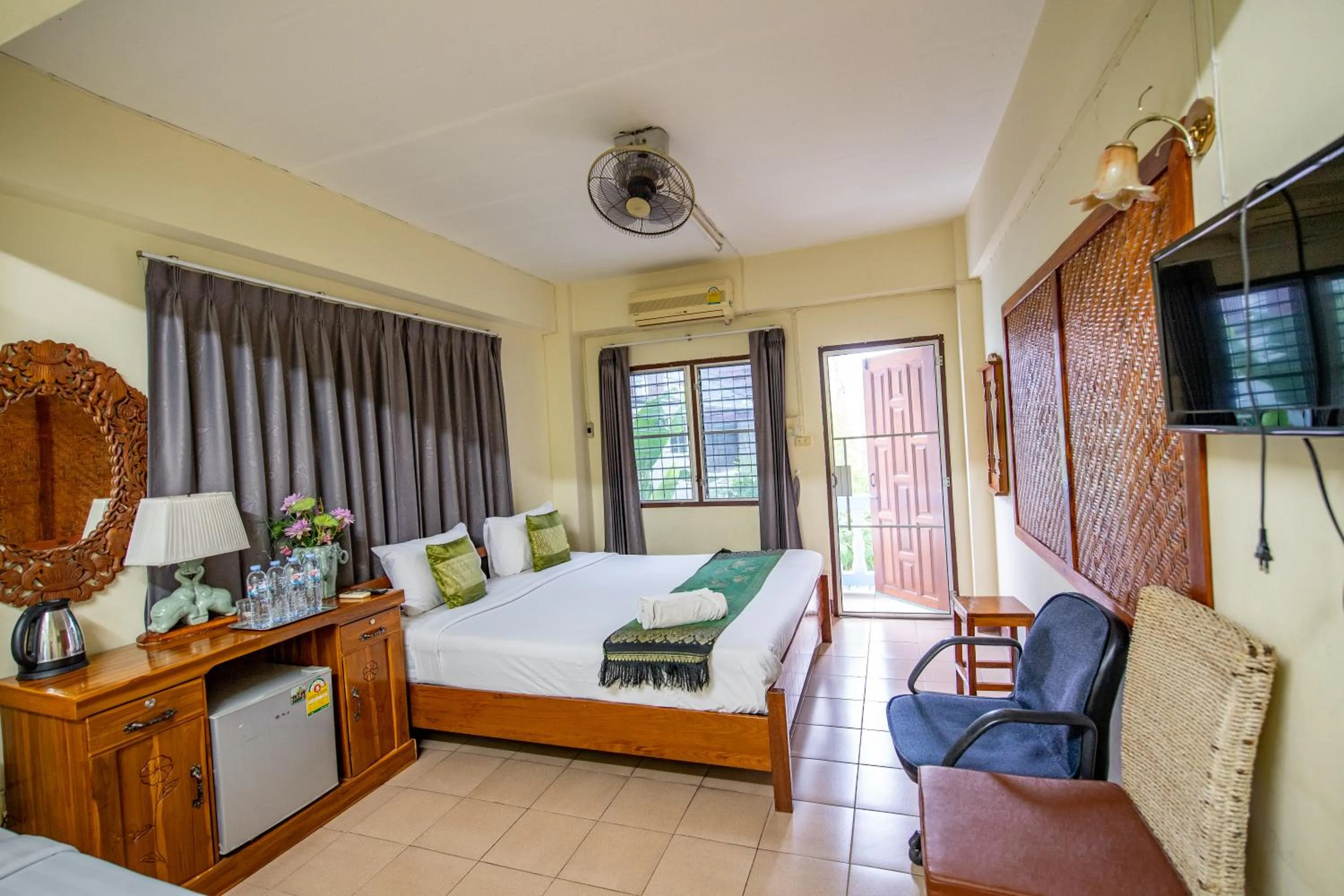 Bed in Saithong House