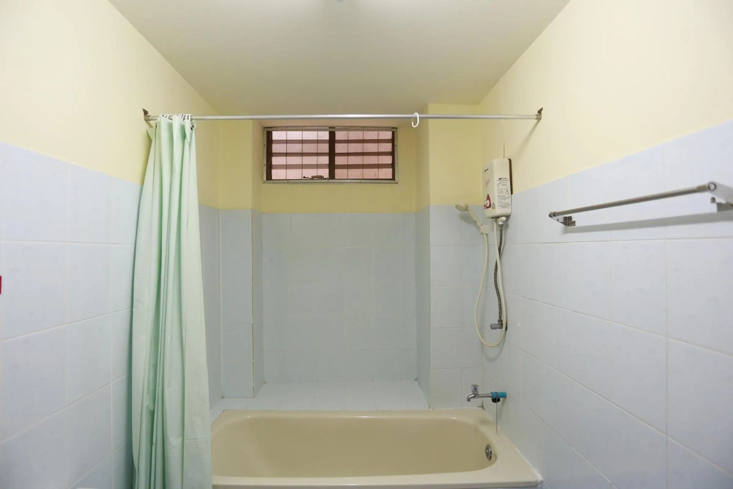 Bathroom in Saithong House