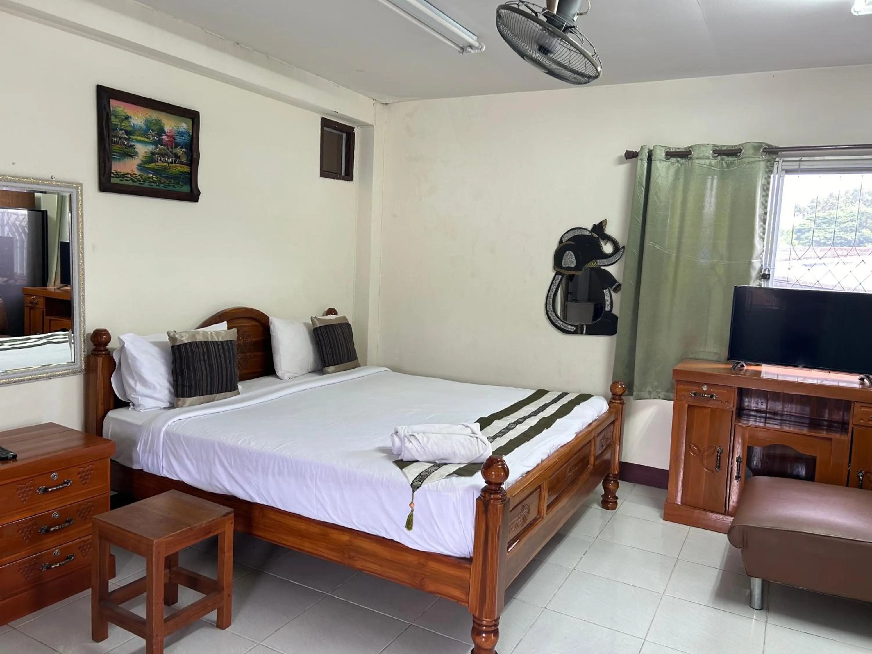 Bed in Saithong House