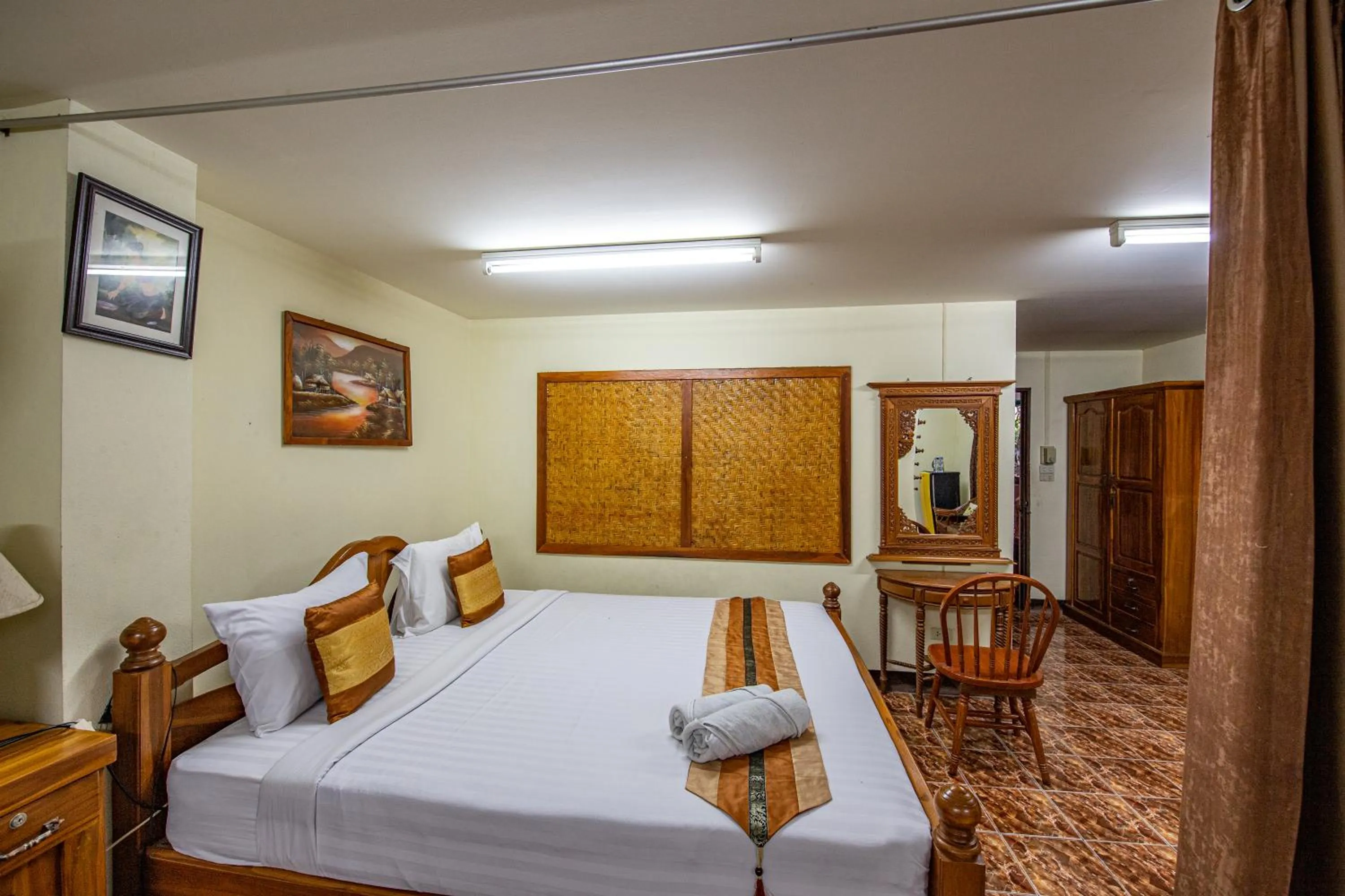 Bed in Saithong House