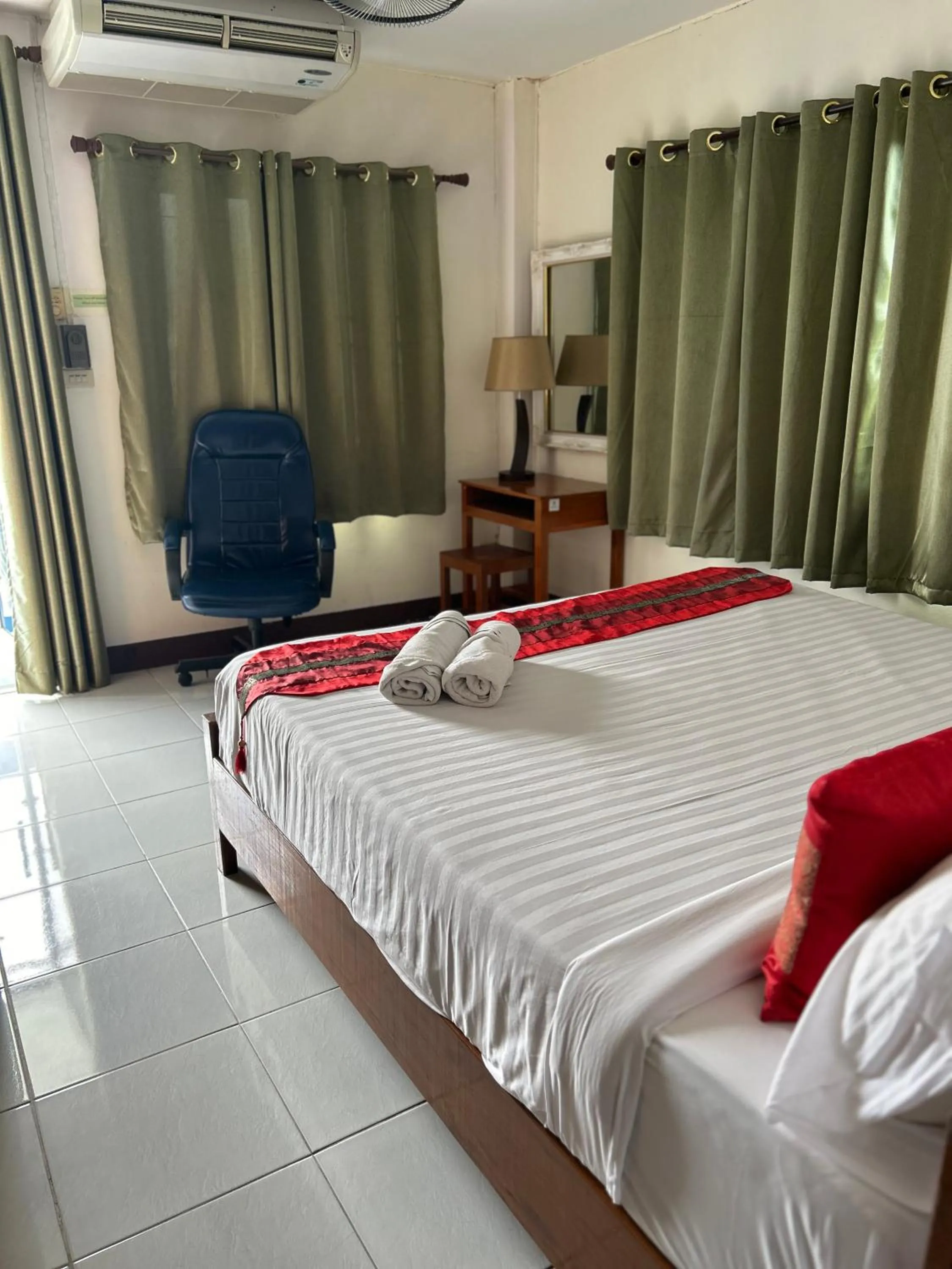 Bed in Saithong House