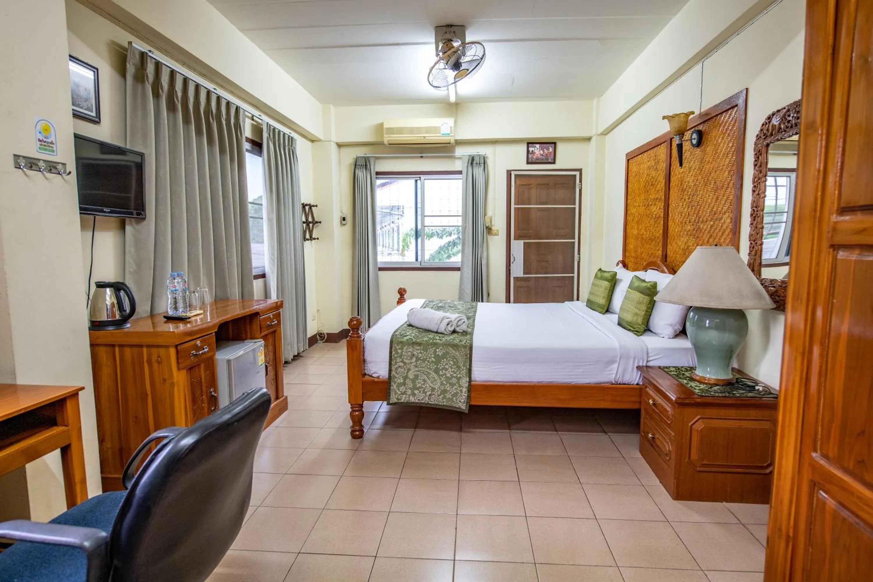 Bed in Saithong House