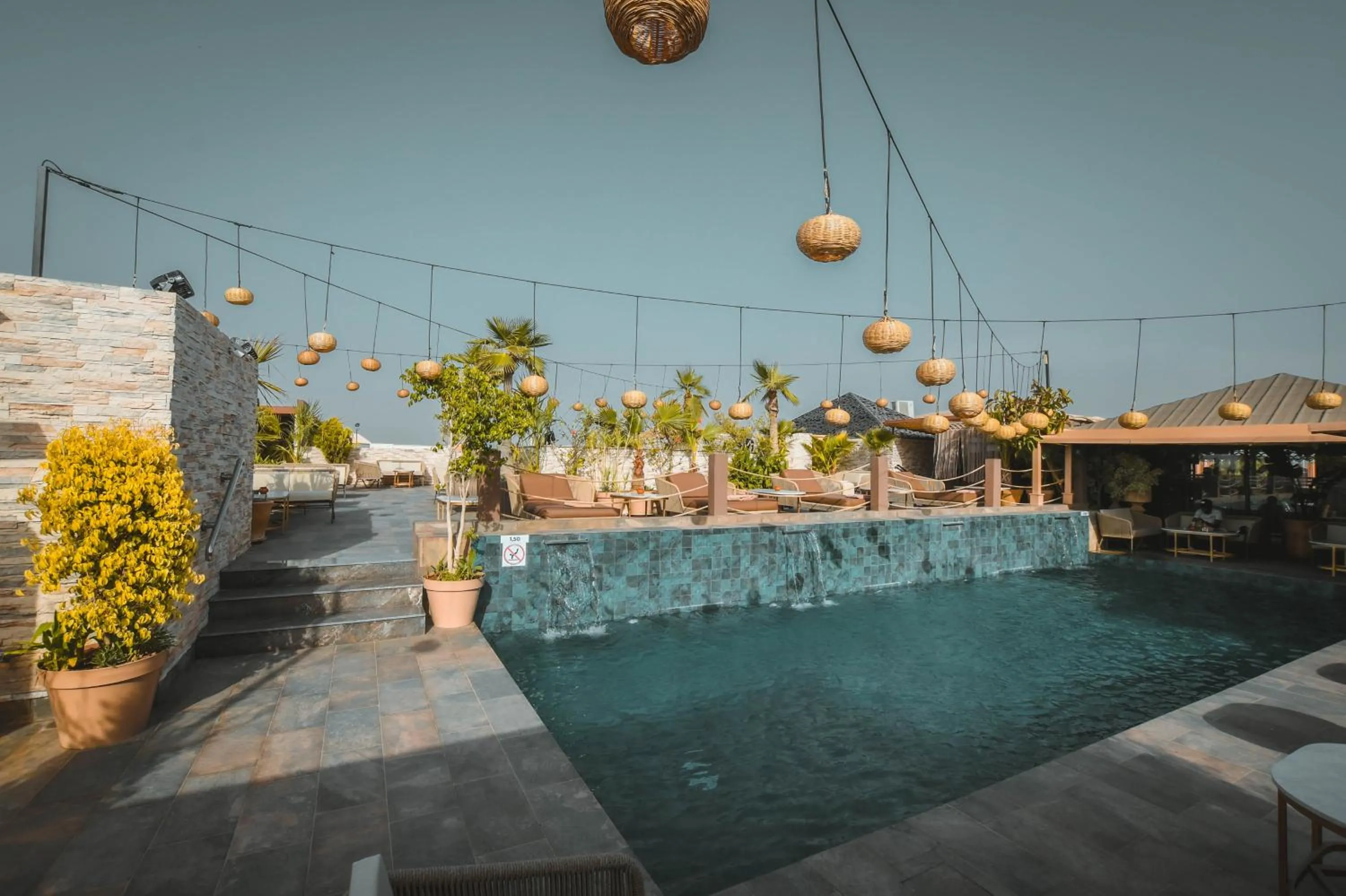 Day in 555 Hotel Clubbing Adults Only