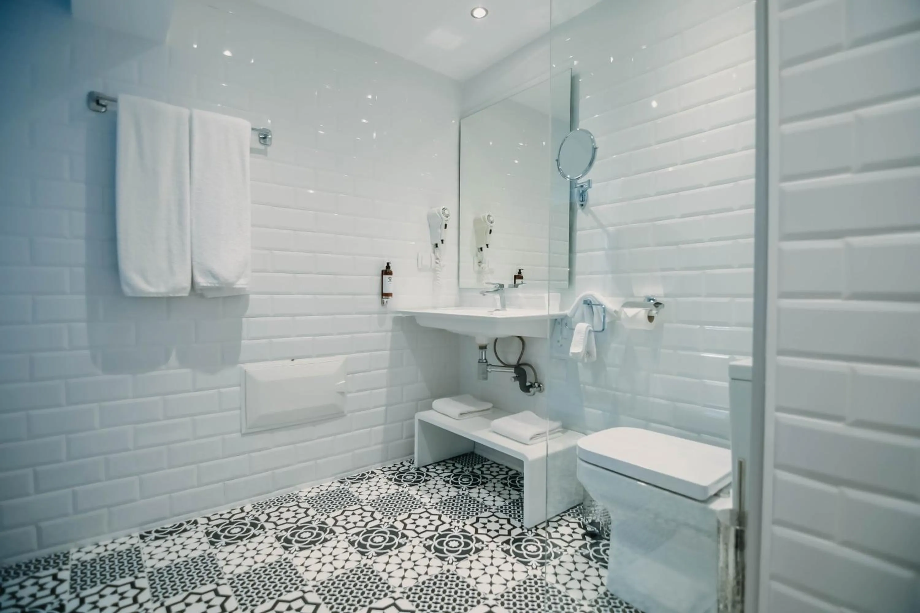 Bathroom in 555 Hotel Clubbing Adults Only