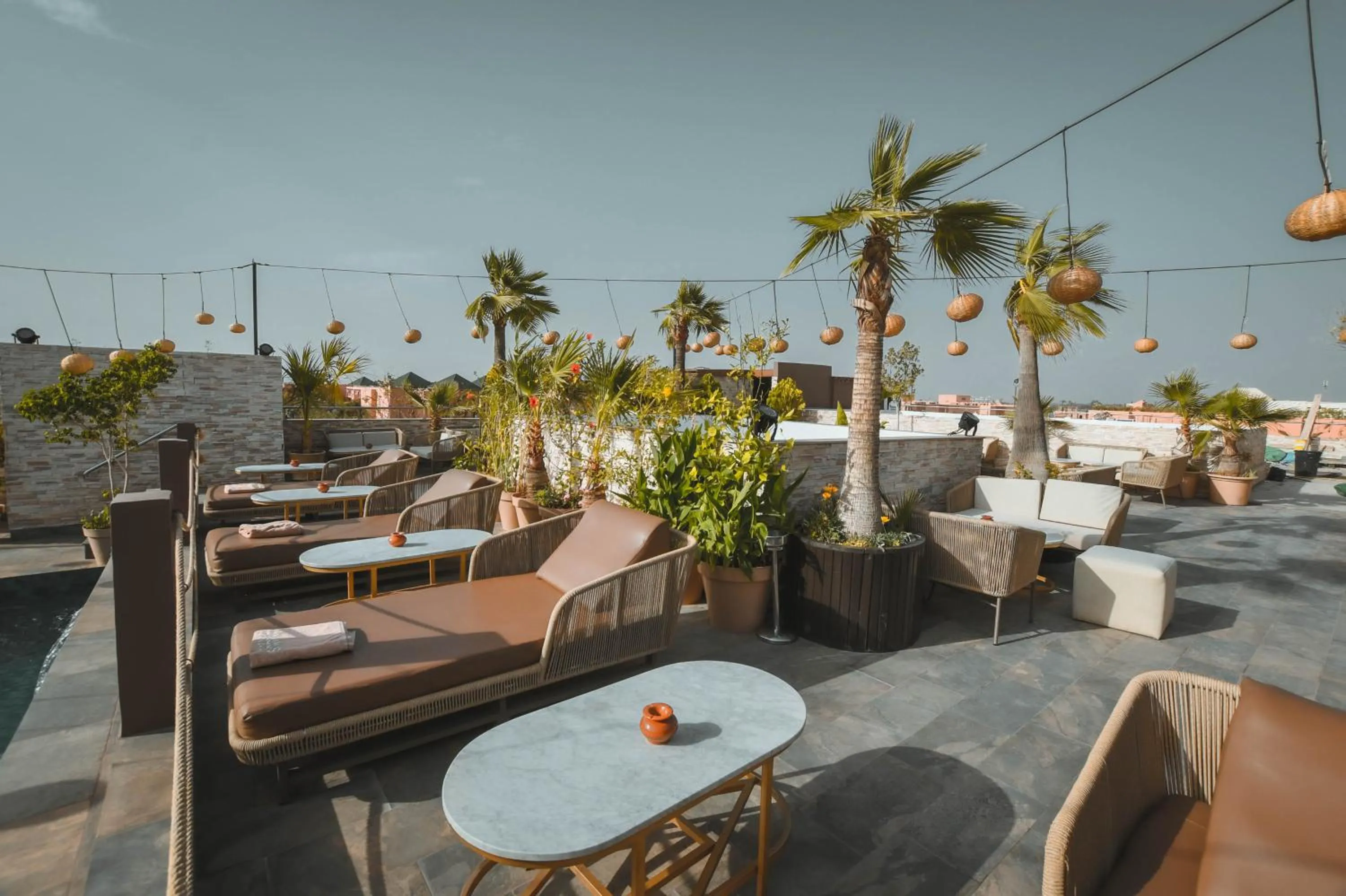 Day in 555 Hotel Clubbing Adults Only