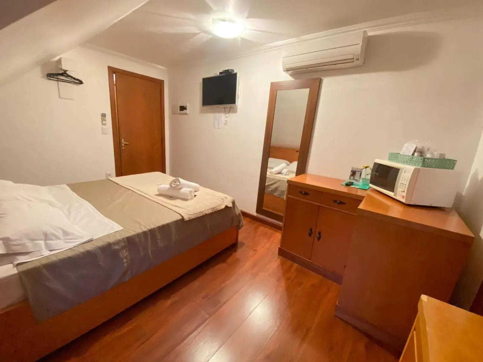 Double Room in Pousada Habitue Double Room in Pousada Habitue