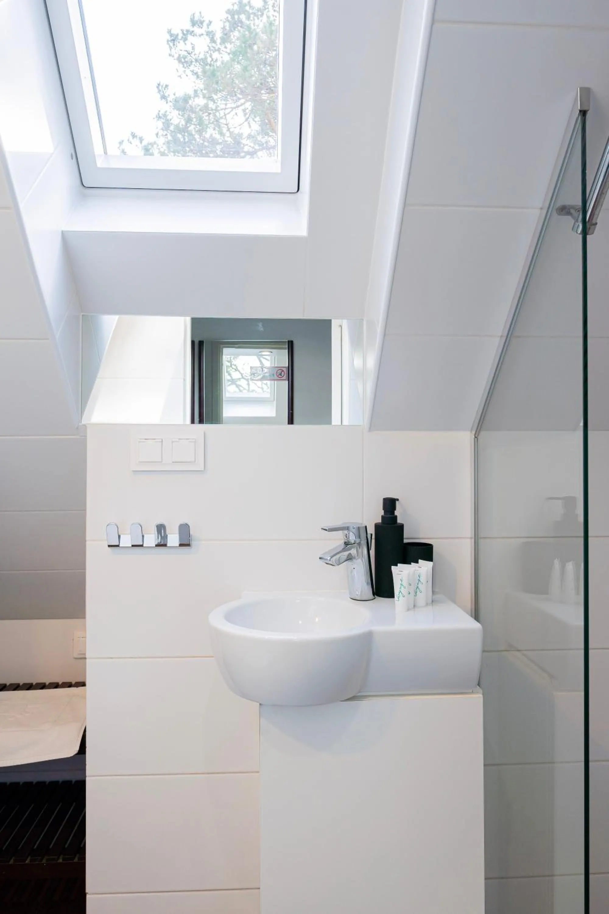 Shower in Willa Victor - Widok Na Morze - Najpiekniejszy w Polsce - Śniadanie w Cenie