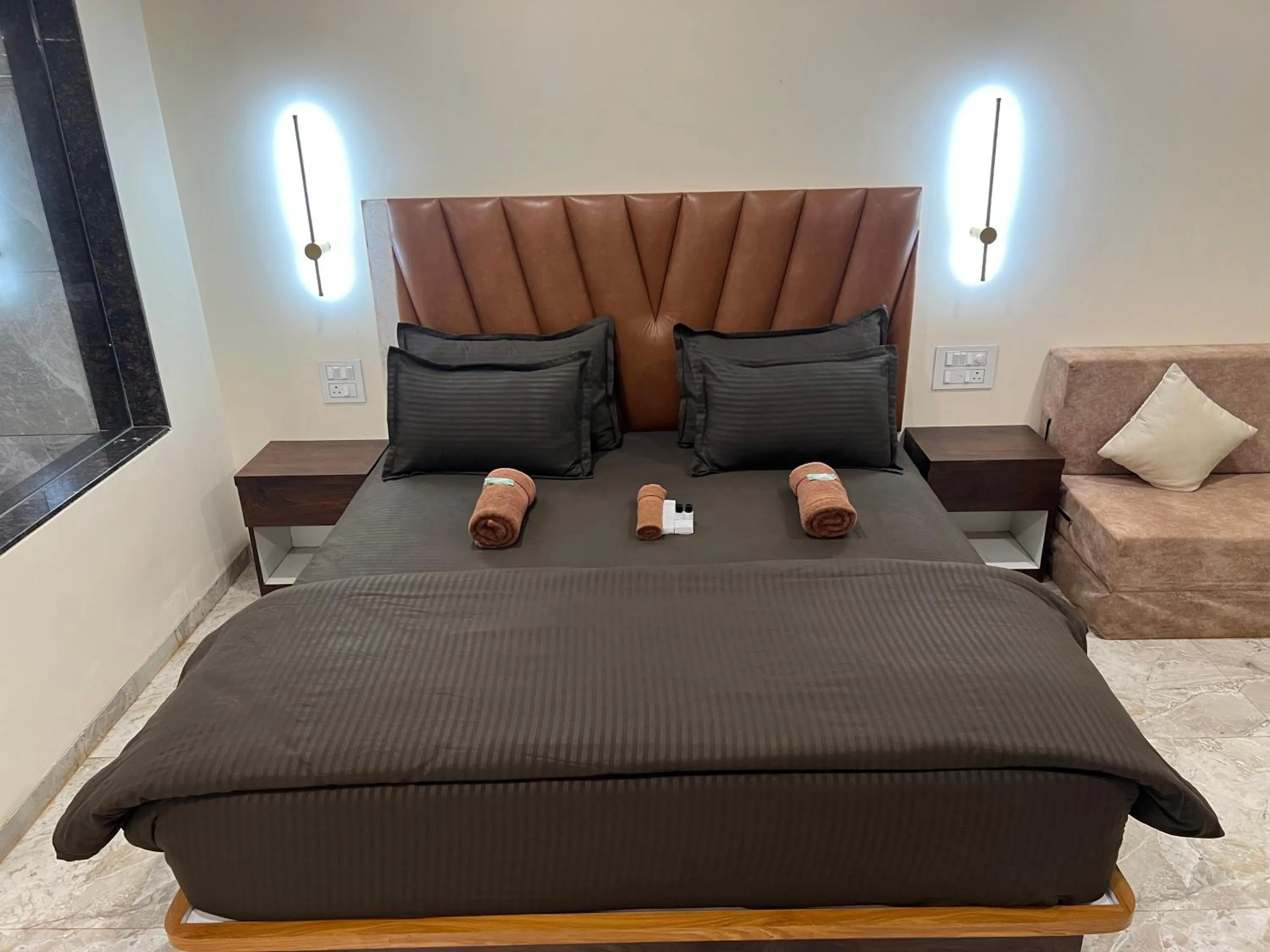 Bed in Sabas Tent & Cottages