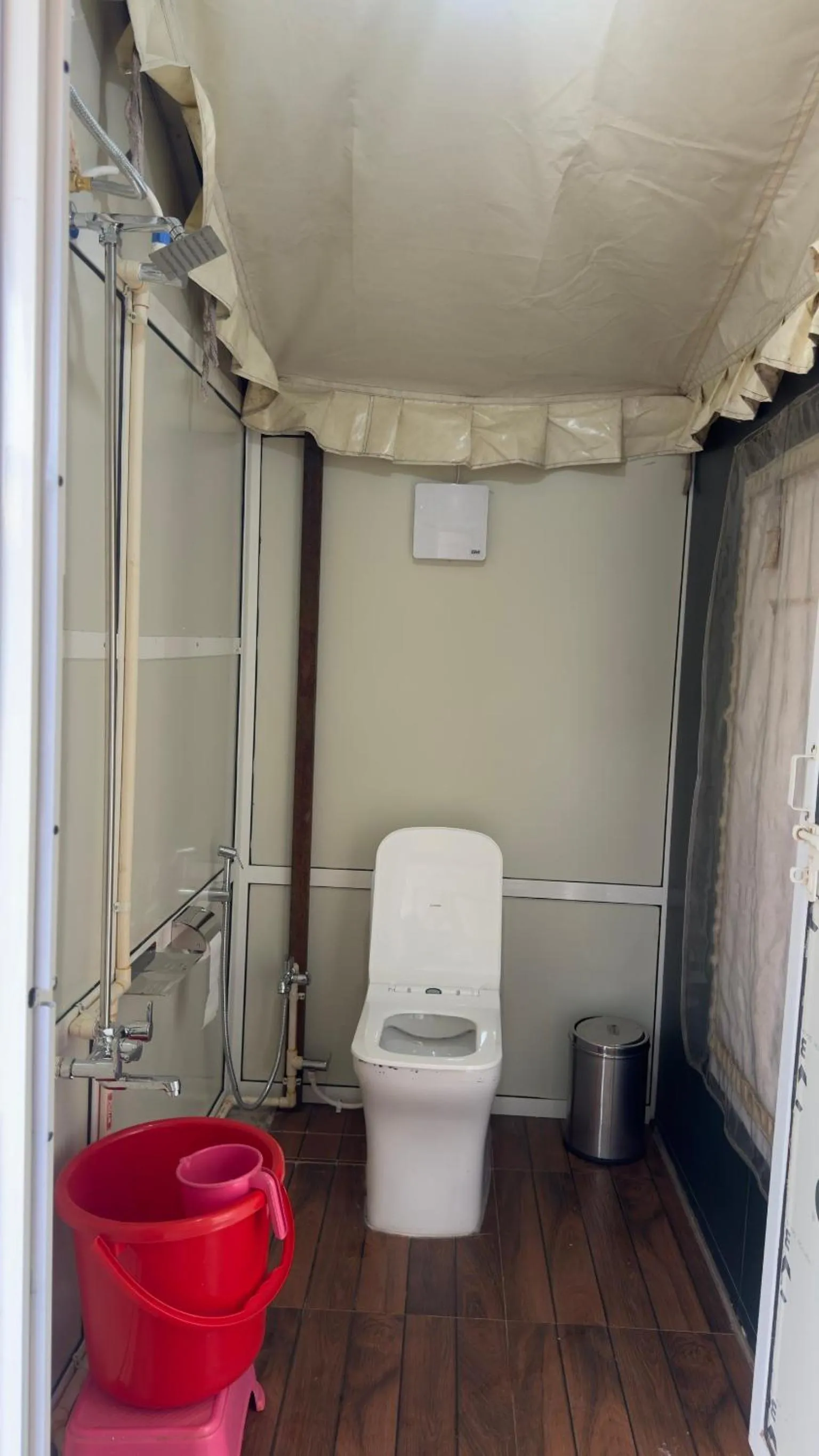 Toilet in Sabas Tent & Cottages
