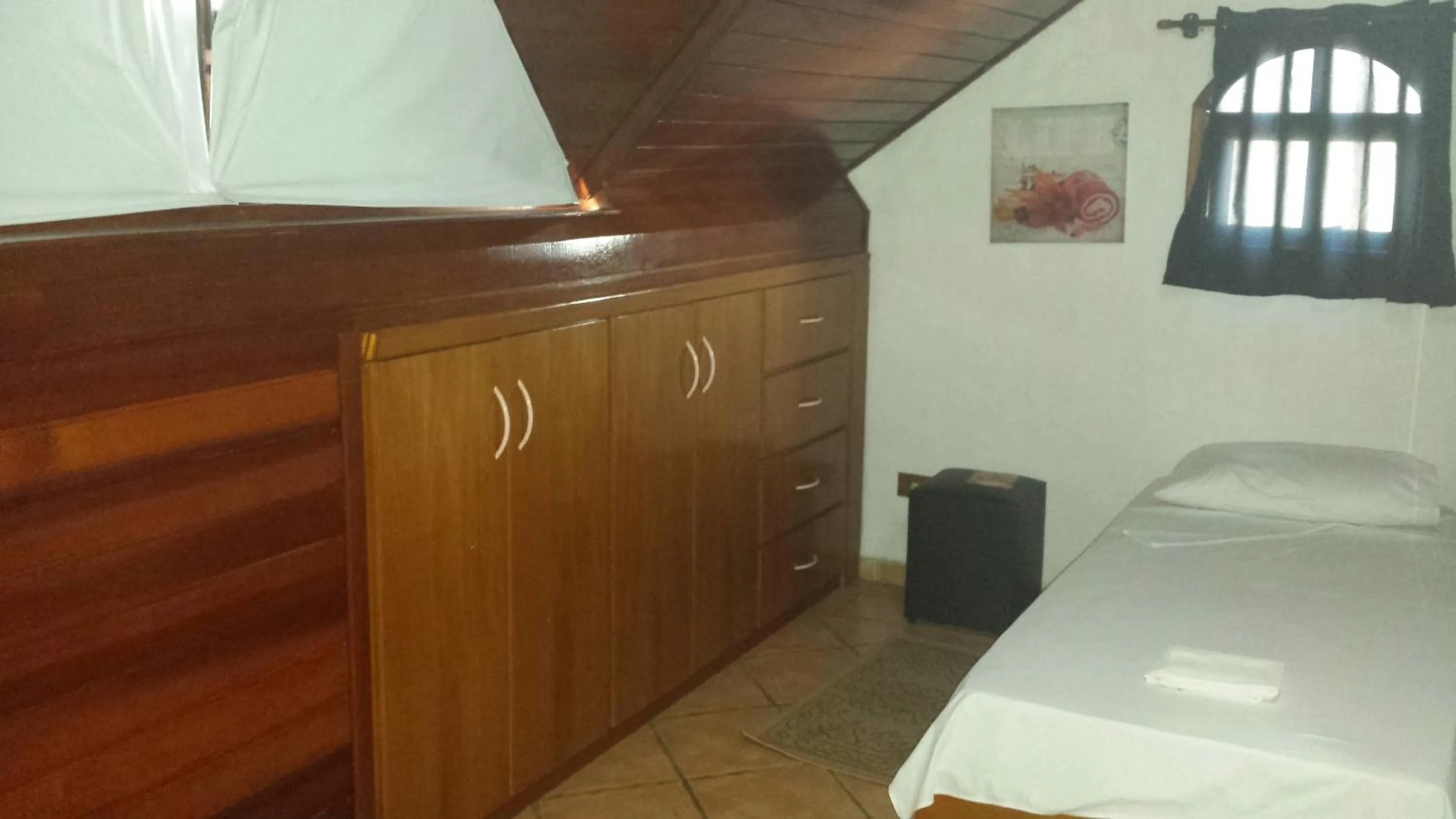 Photo of the whole room, Bed in Pousada Sognares