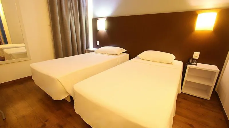 Double Room - single occupancy in Hotel Ipê MS