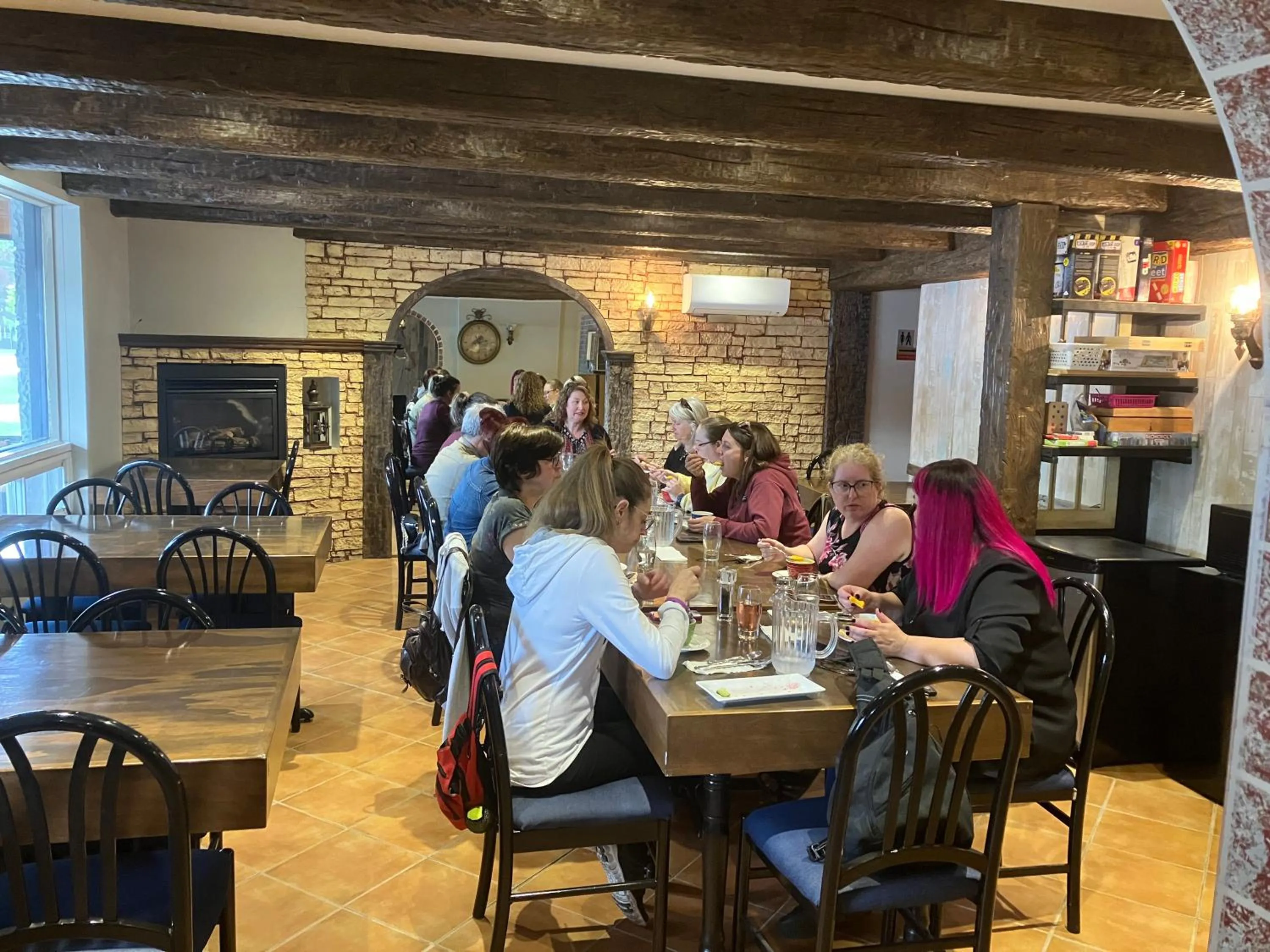 Restaurant/places to eat in Auberge Restaurant du Monde