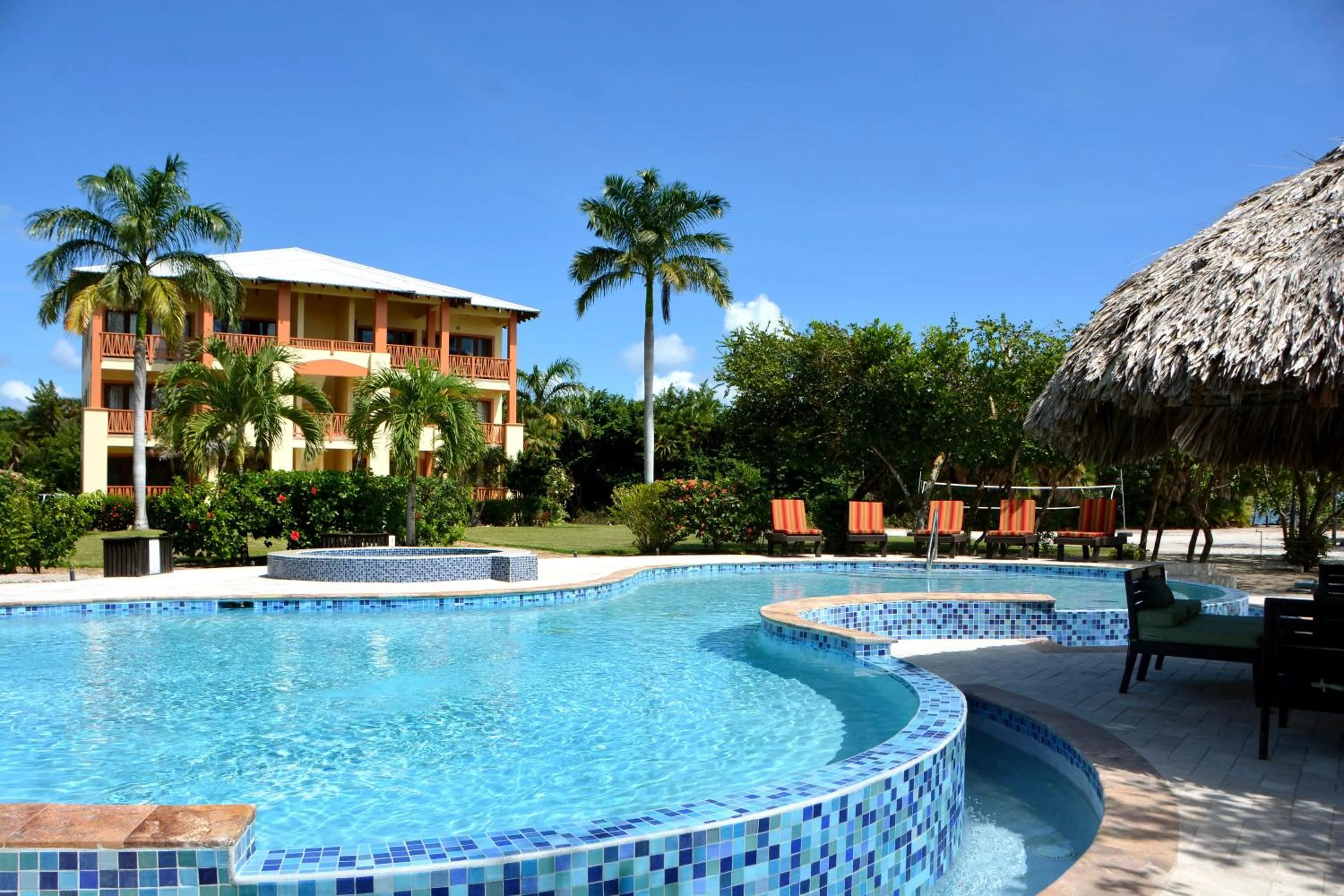 Property building in Marazul Belize