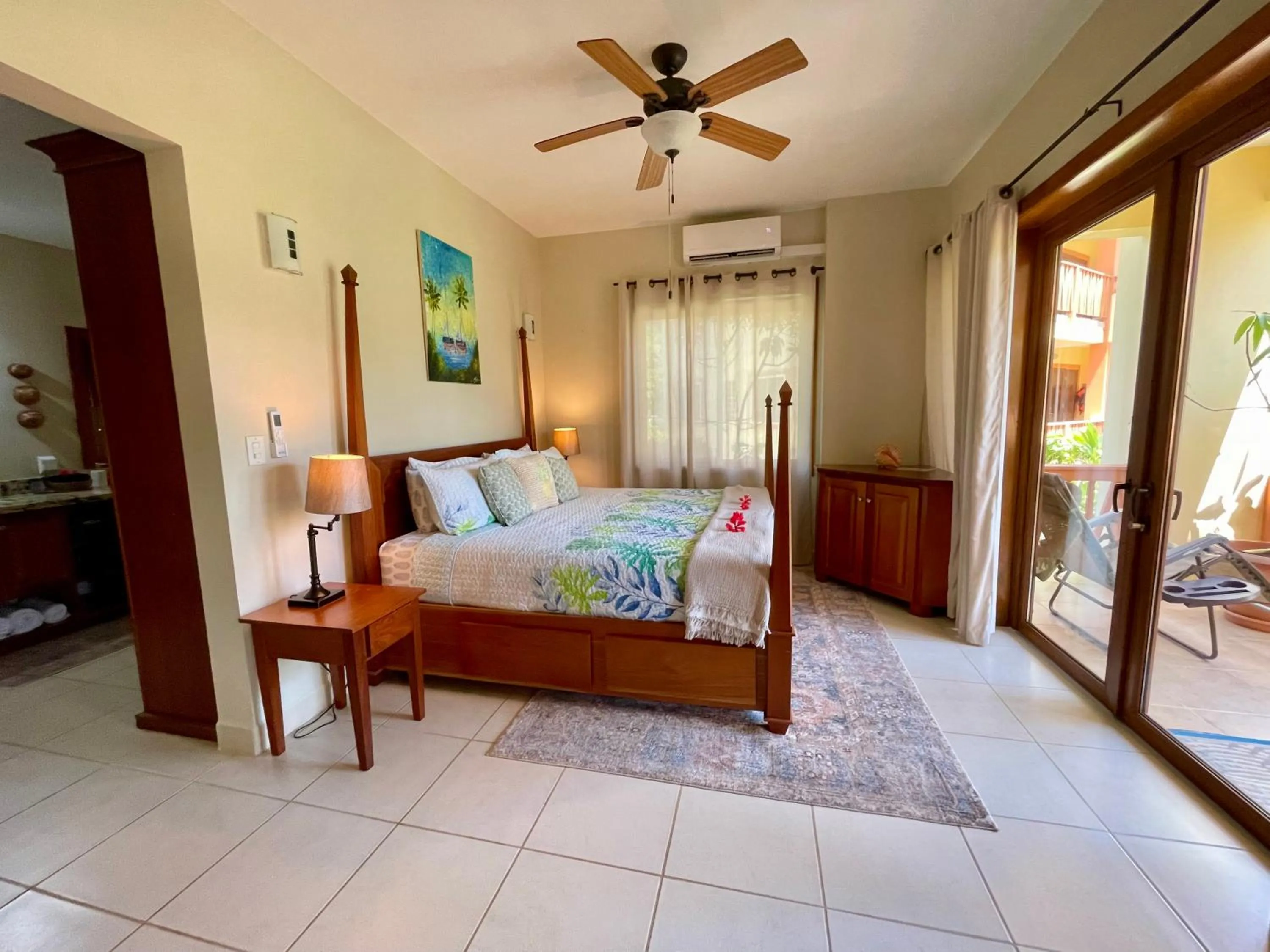 Bed in Marazul Belize