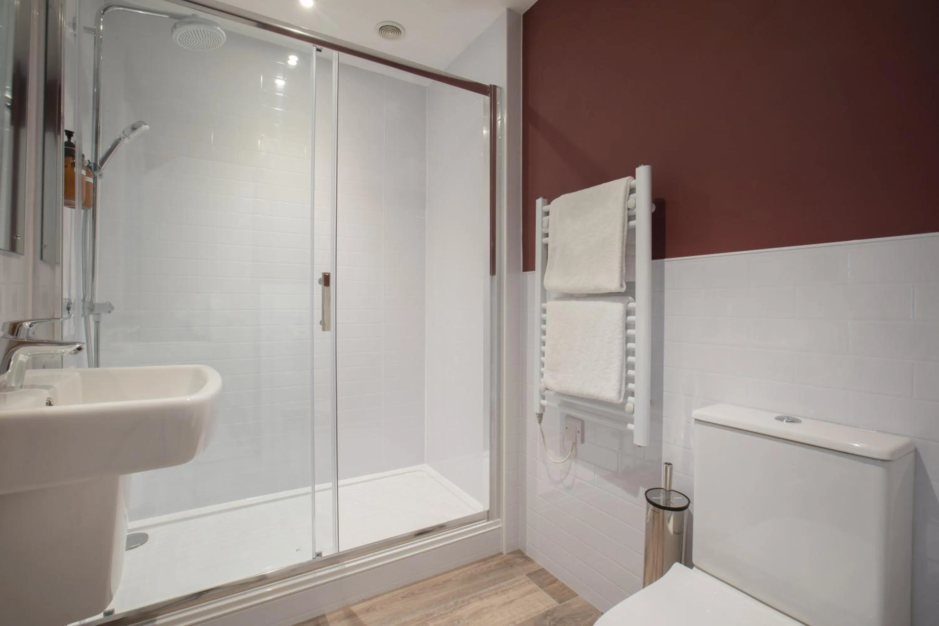 Shower in The Bath Hotel