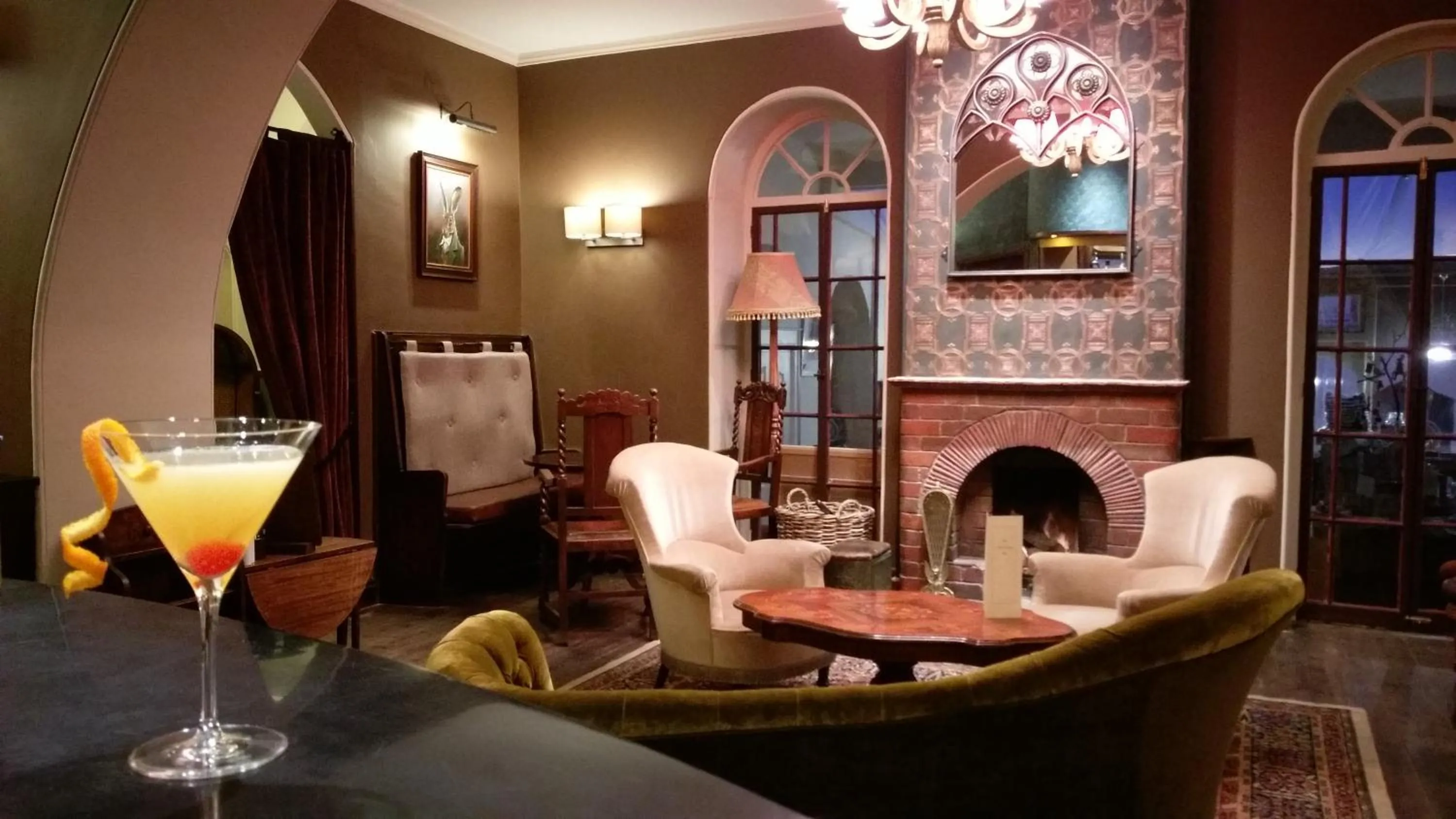 Restaurant/places to eat in The Bath Hotel