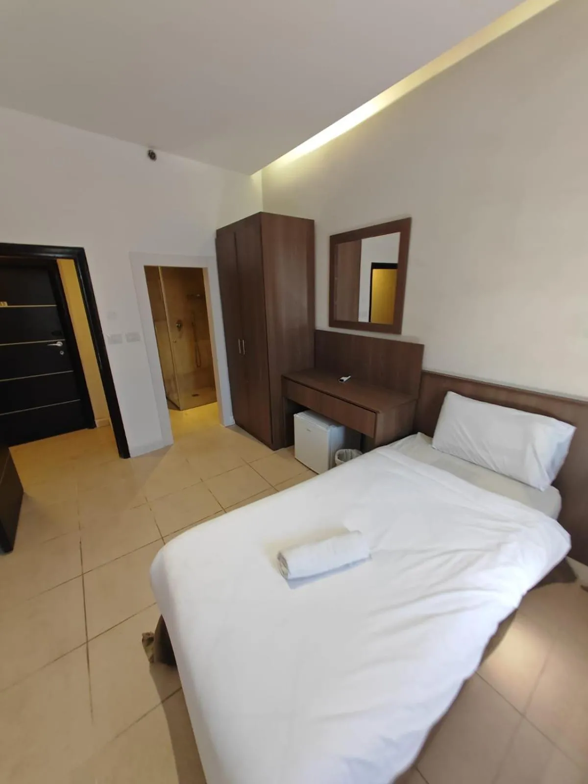 Bedroom, Bed in New Metropole Hotel - Jerusalem