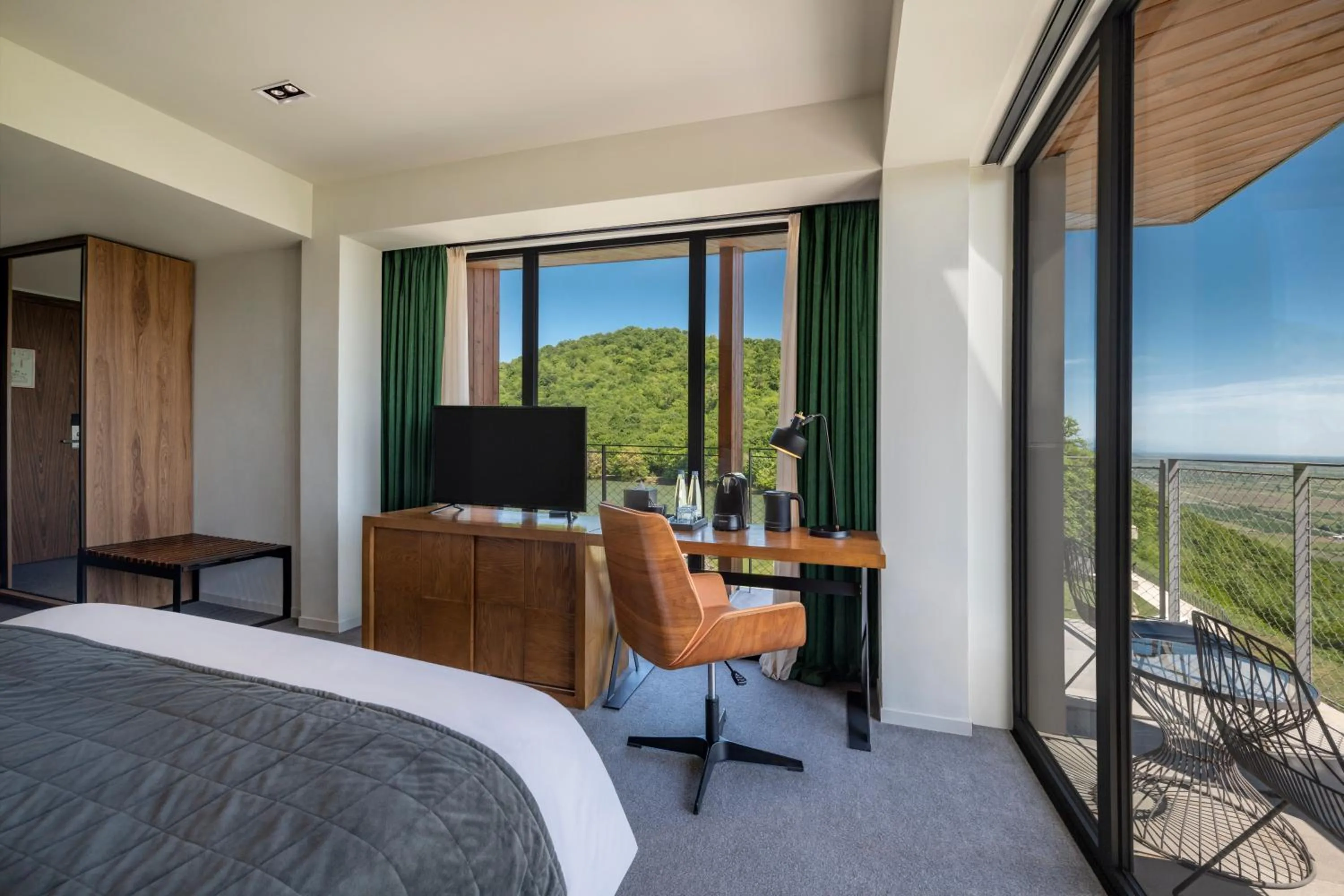 Bedroom, Bed in Kvareli Lake Resort