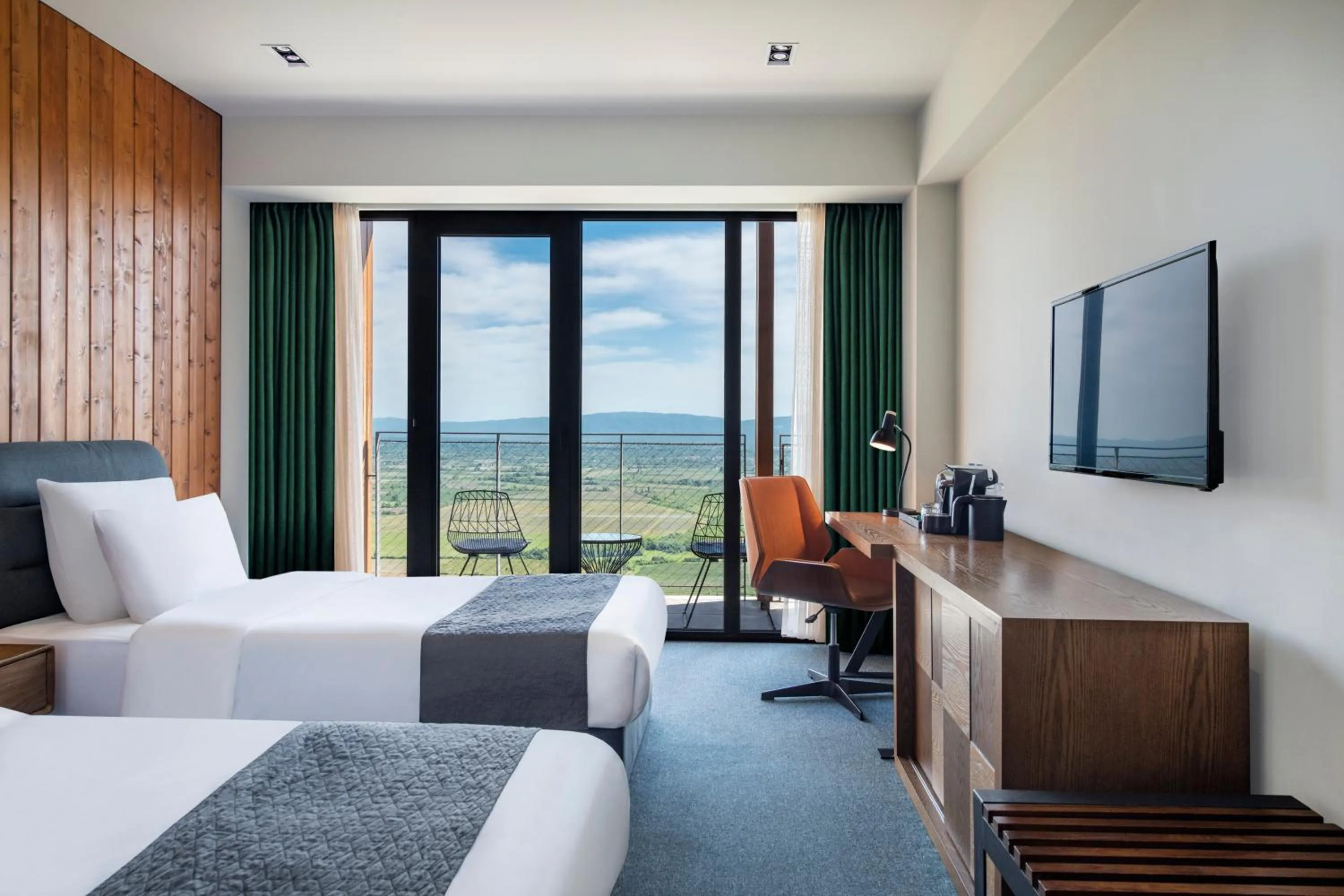 Landmark view, Bed in Kvareli Lake Resort