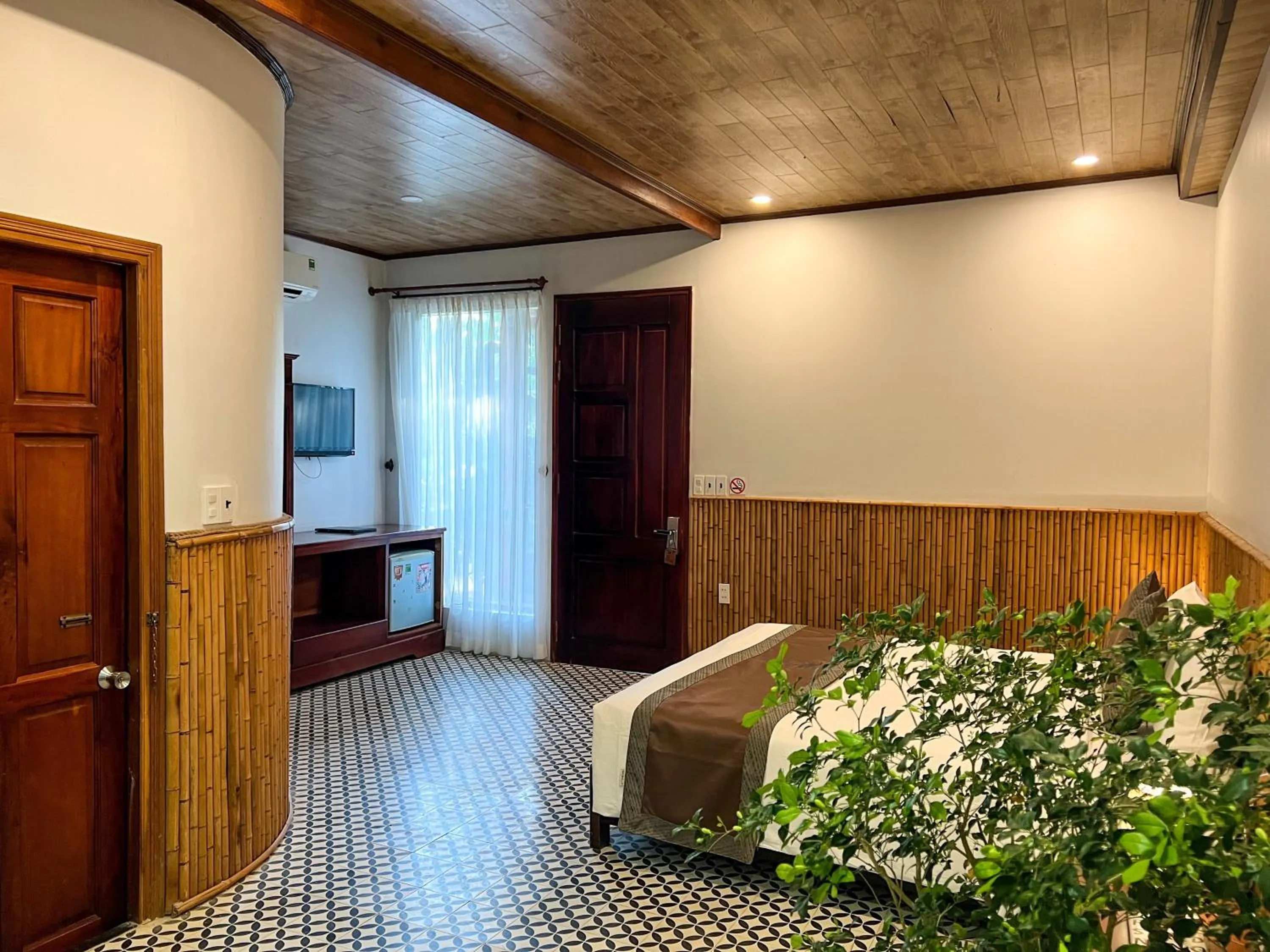 Bedroom, Bed in Cottage Village