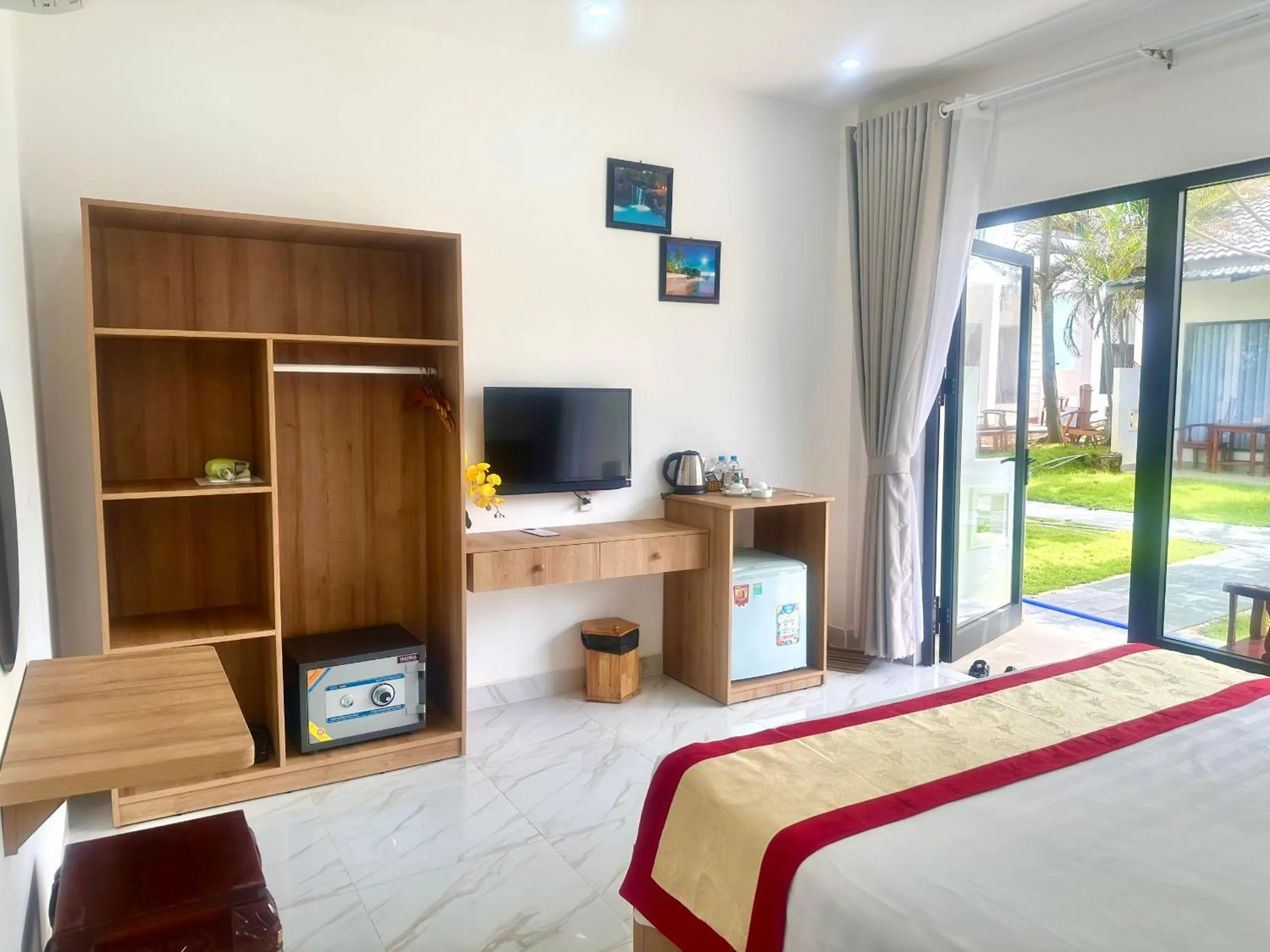 Bed in Orange Resort