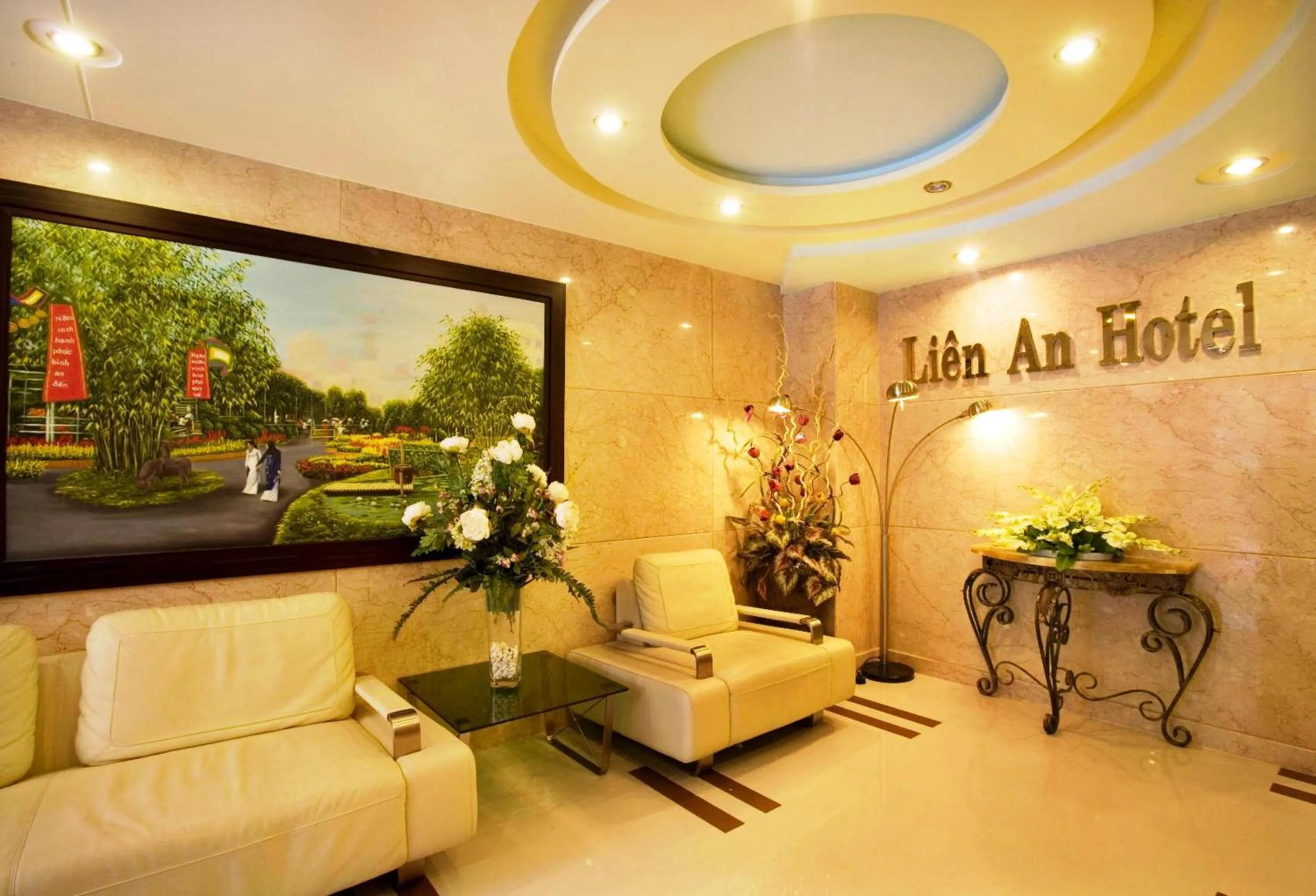 Decorative detail in Lien An Sai Gon Hotel