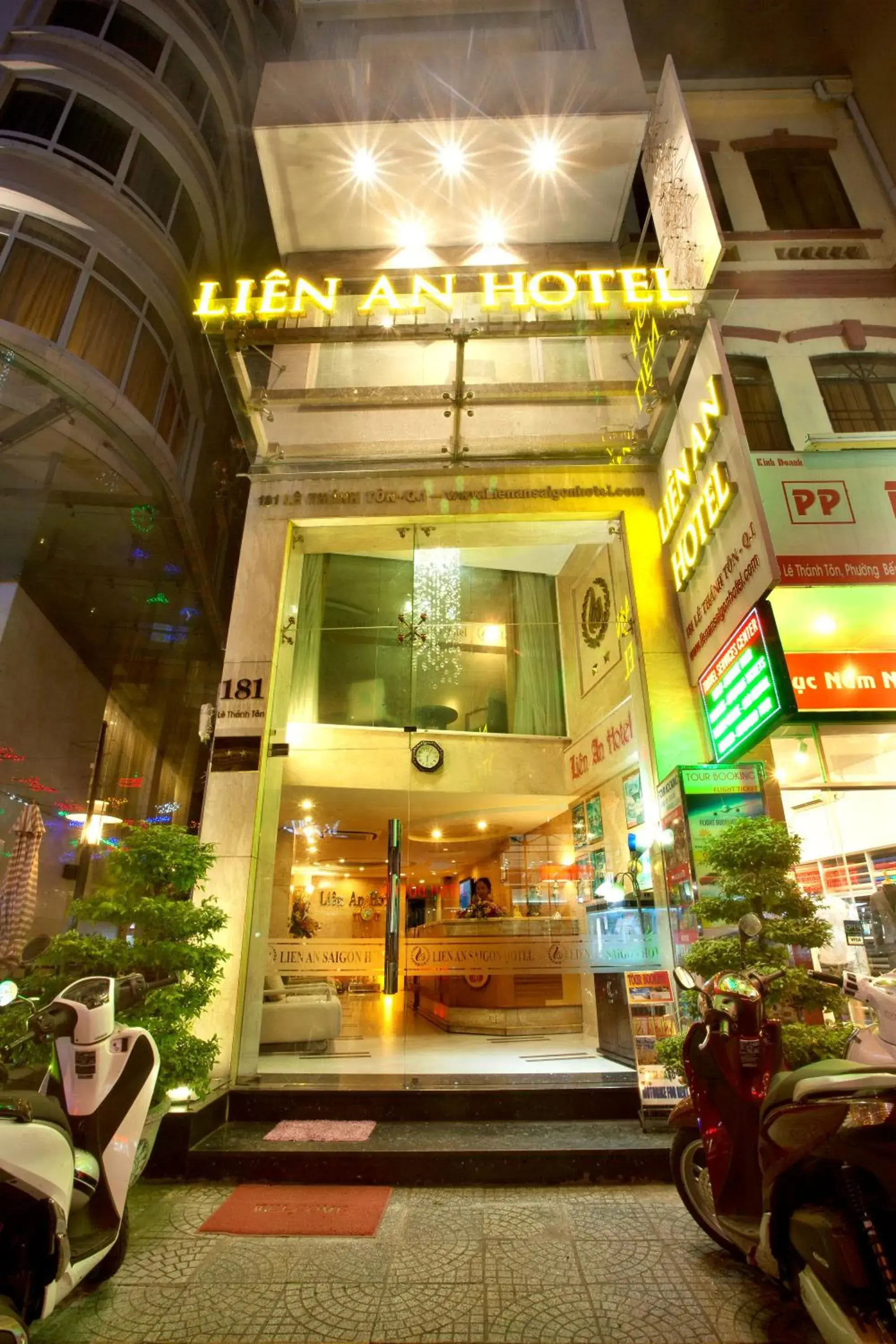 Property building in Lien An Sai Gon Hotel Property building in Lien An Sai Gon Hotel