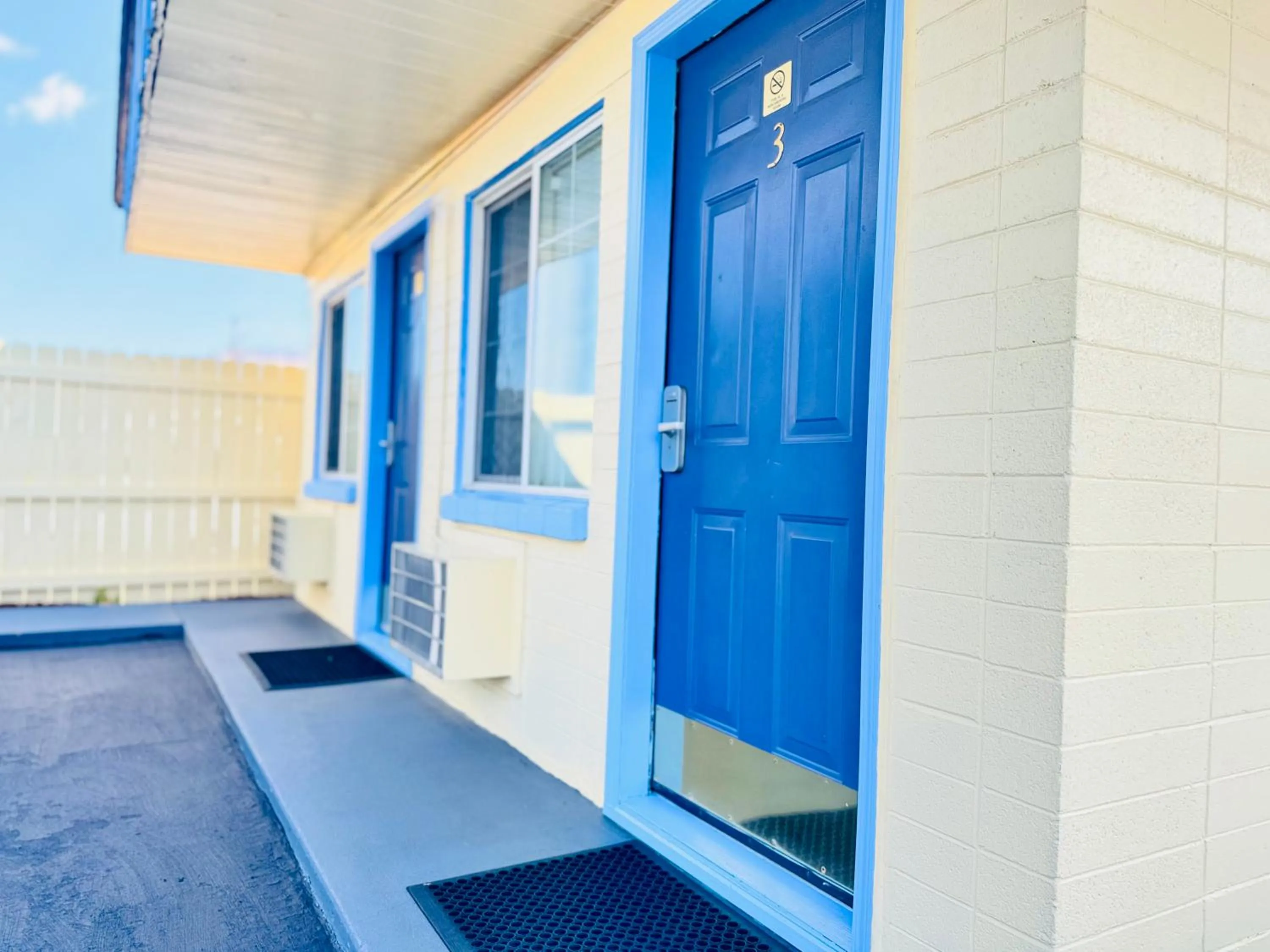 Property building in Relax Inn At Ashland