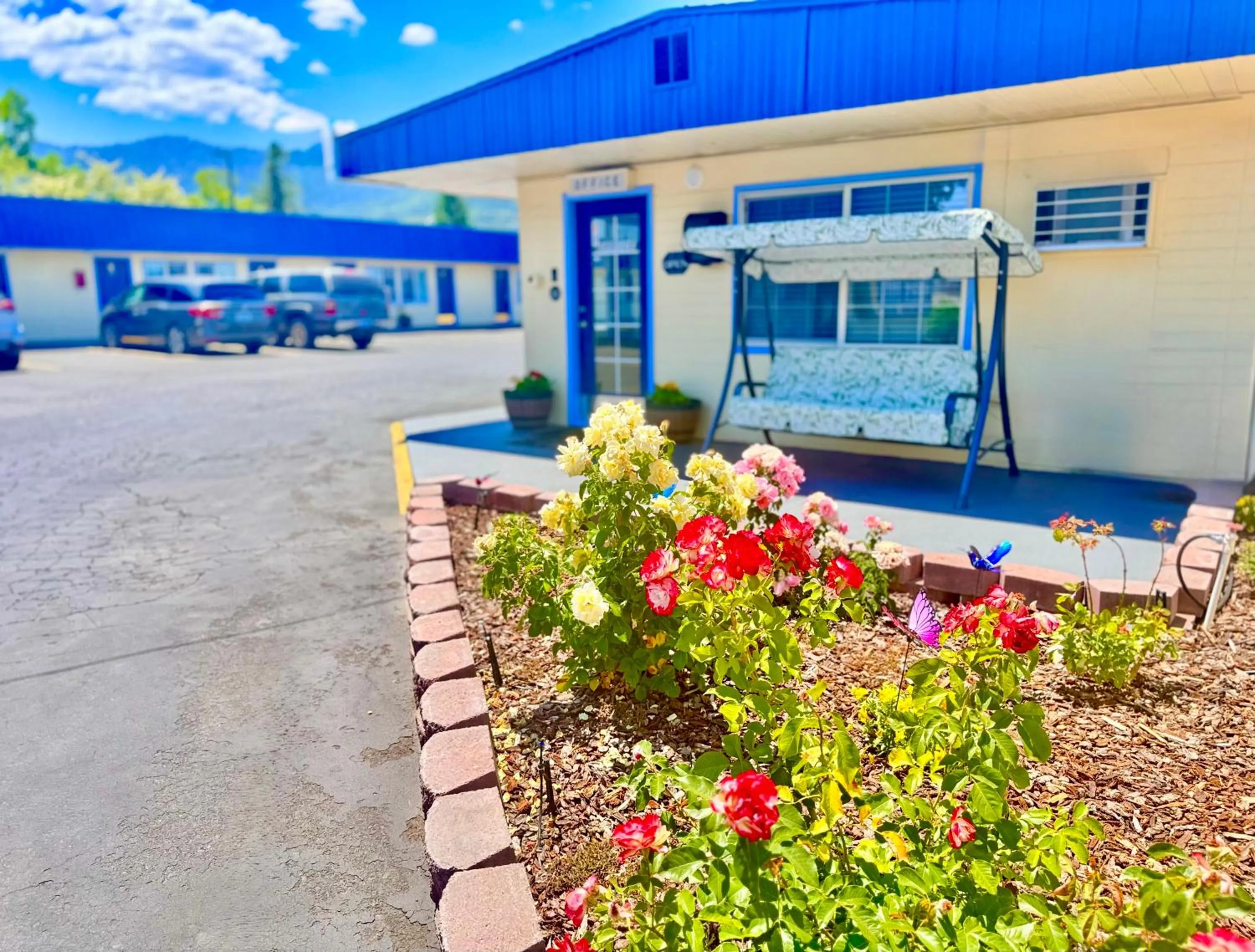 Property building in Relax Inn At Ashland