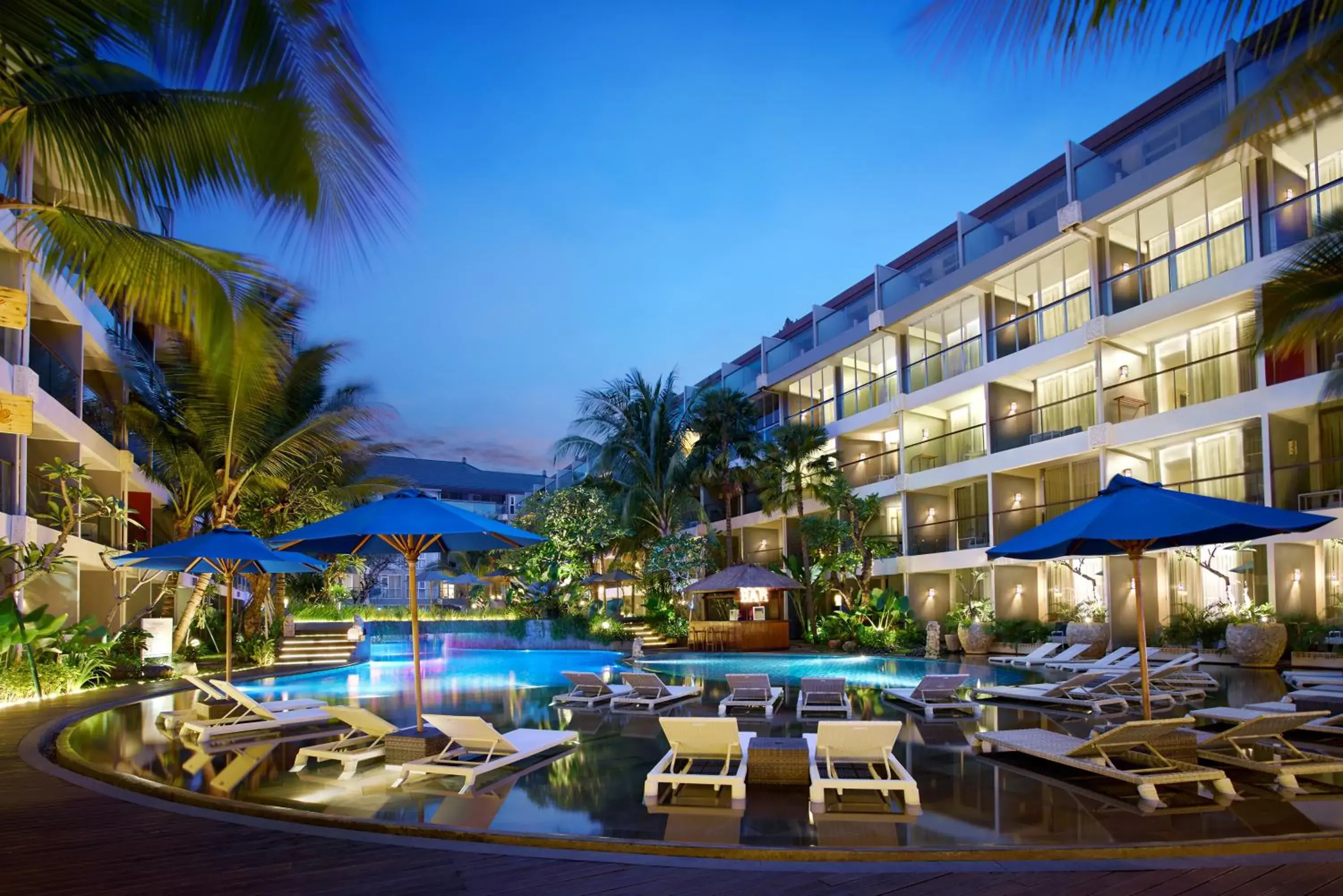 Swimming pool in Ramada Encore by Wyndham Bali Seminyak Swimming pool in Ramada Encore by Wyndham Bali Seminyak
