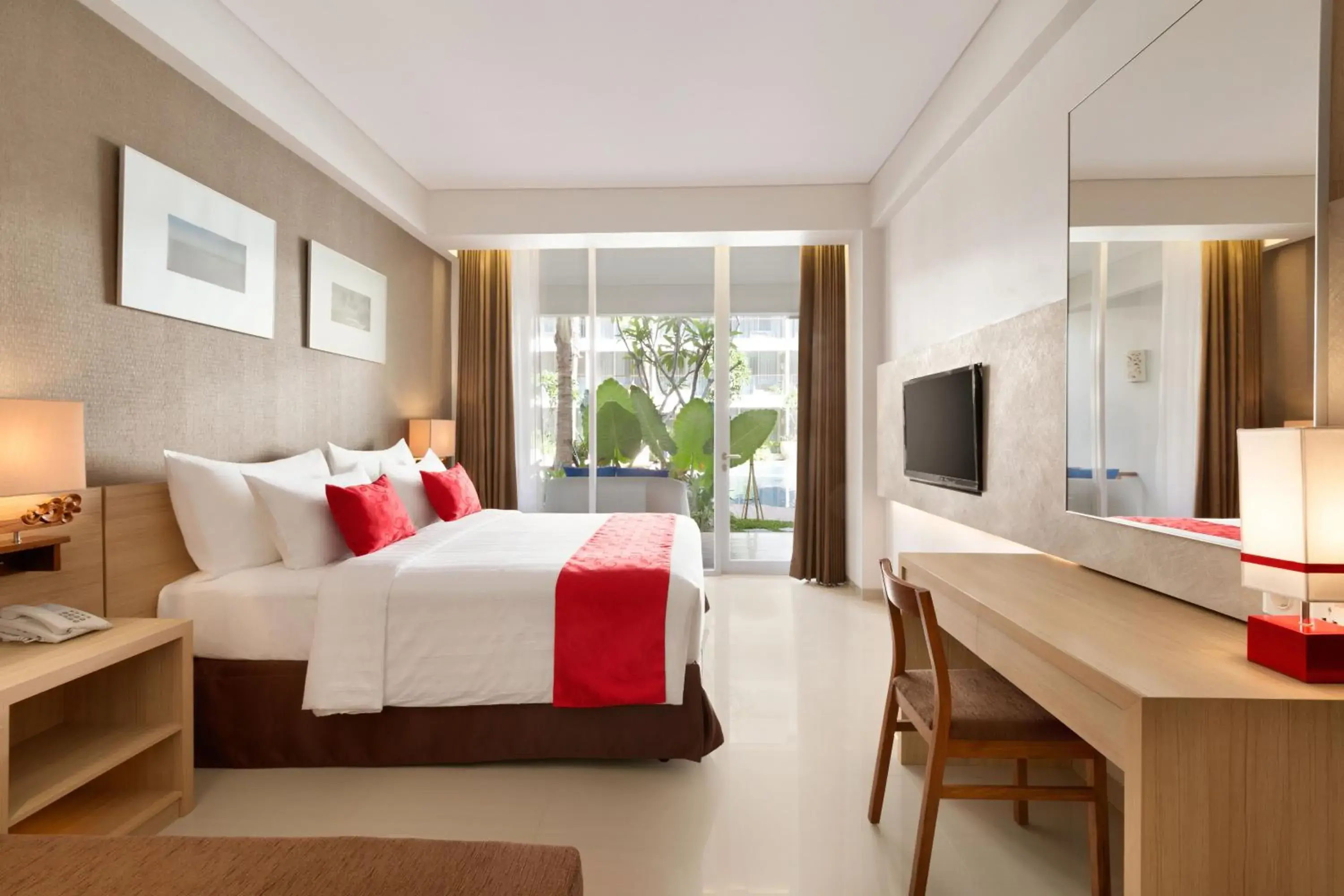 Bed in Ramada Encore by Wyndham Bali Seminyak Bed in Ramada Encore by Wyndham Bali Seminyak