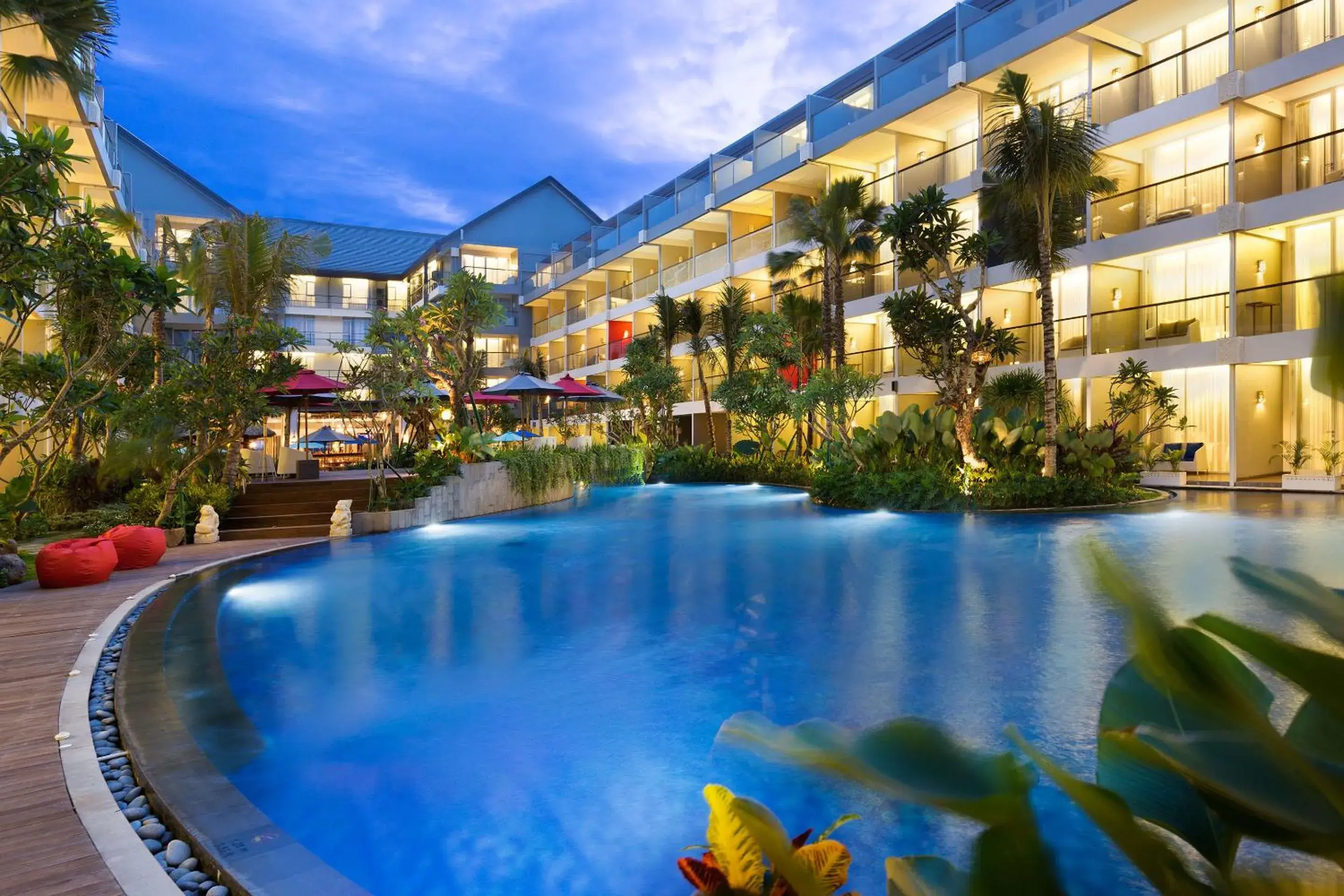Swimming pool in Ramada Encore by Wyndham Bali Seminyak Swimming pool in Ramada Encore by Wyndham Bali Seminyak