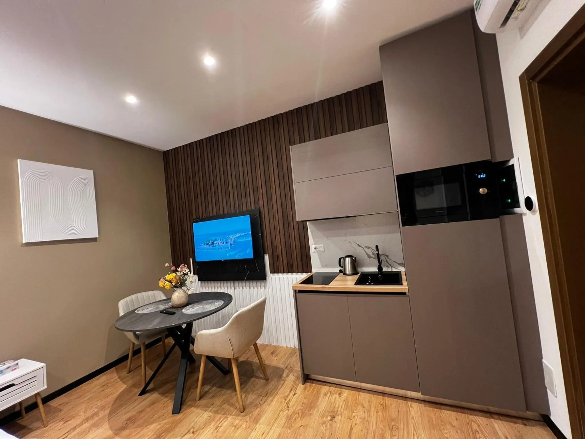 Brianza Home