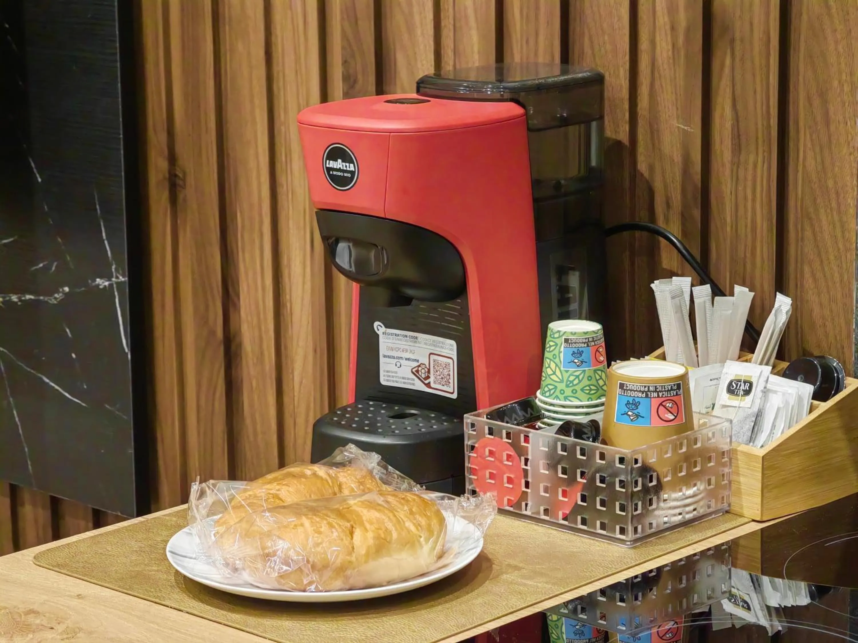 Coffee/tea facilities in Brianza Home