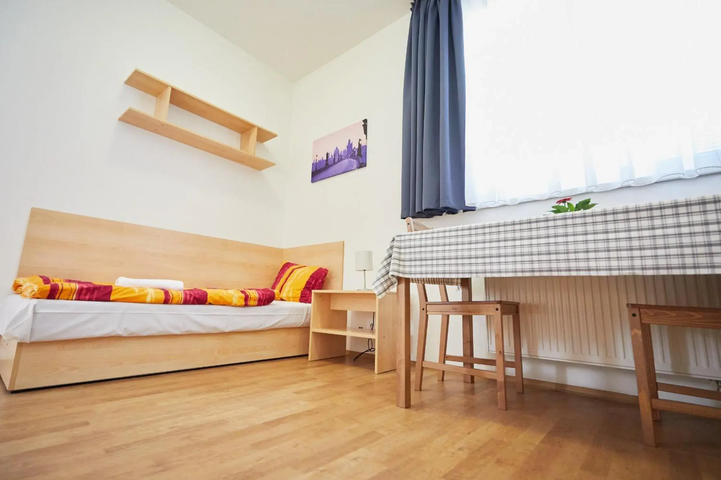 Seating area, Bed in University Hotel Seating area, Bed in University Hotel