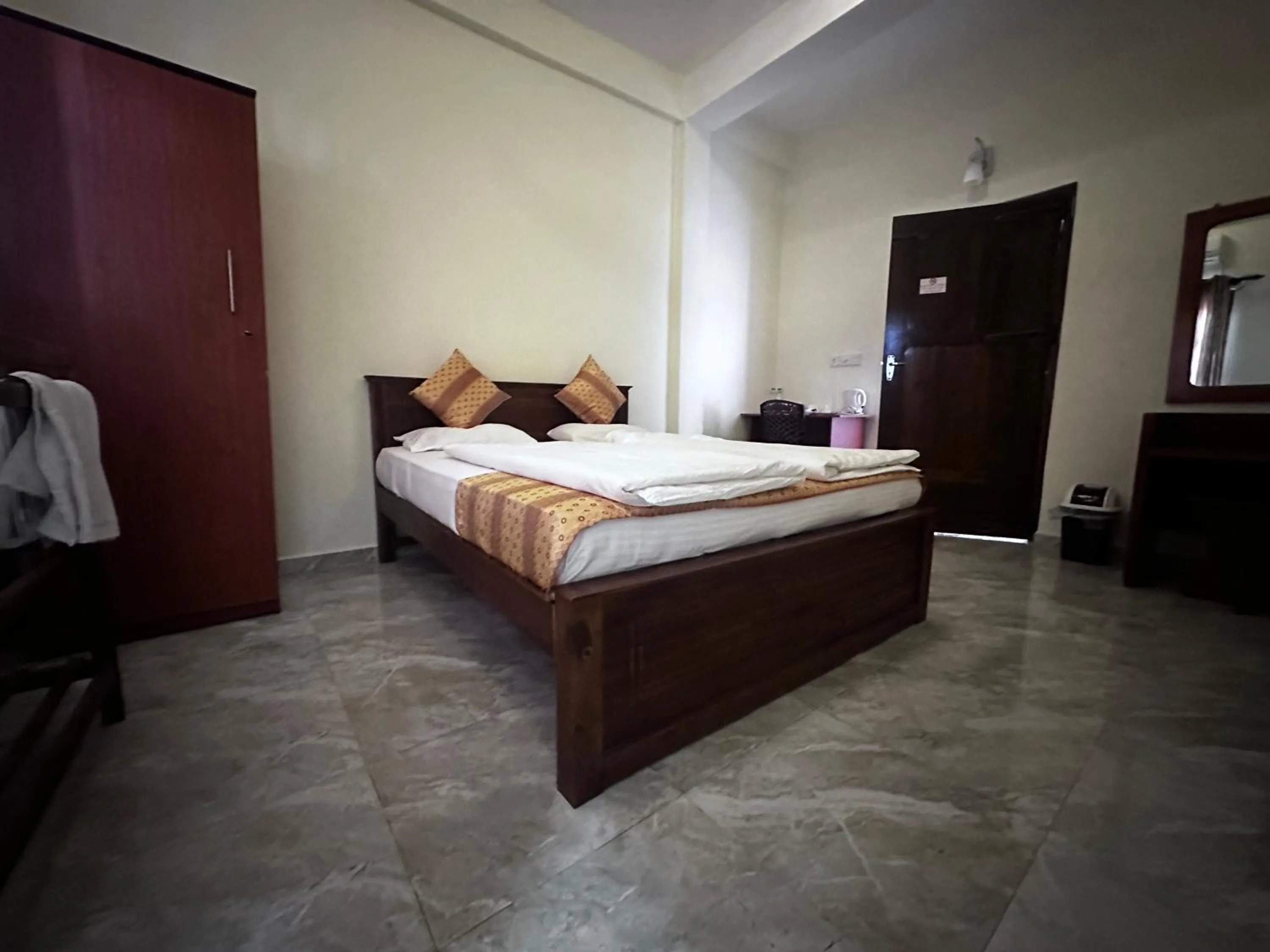 N Joy Inn