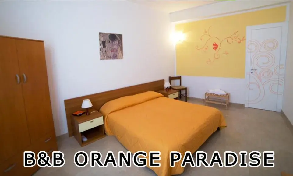 Double or Twin Room with Private Bathroom in Orange Paradise b&b Double or Twin Room with Private Bathroom in Orange Paradise b&b