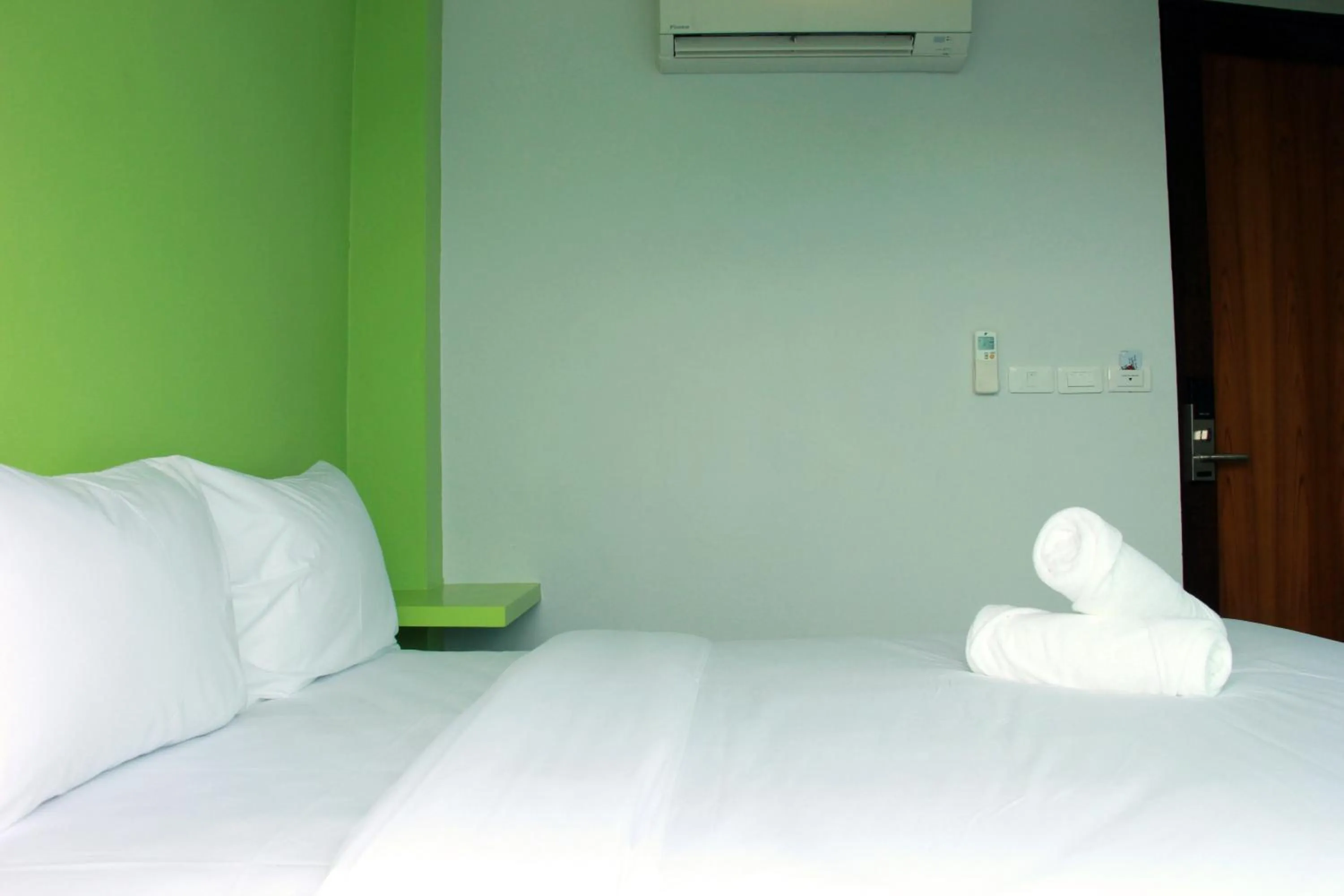 Bed in Cheeky Monkey's Samui