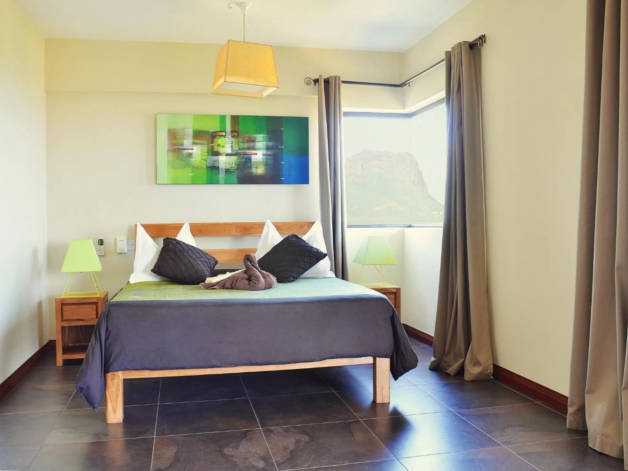 Bedroom, Bed in Happy Days Guest House
