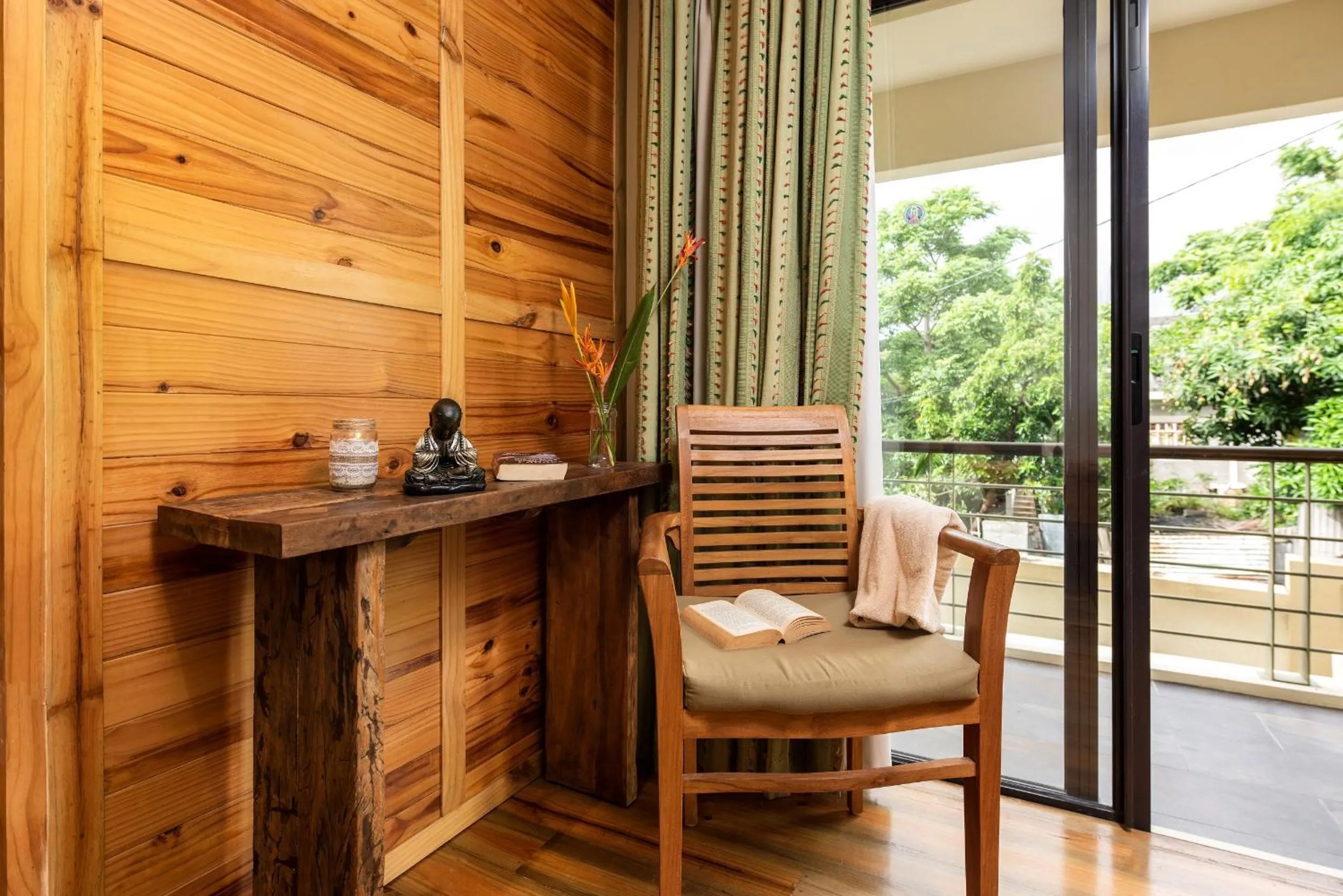 Seating area in Happy Days Guest House